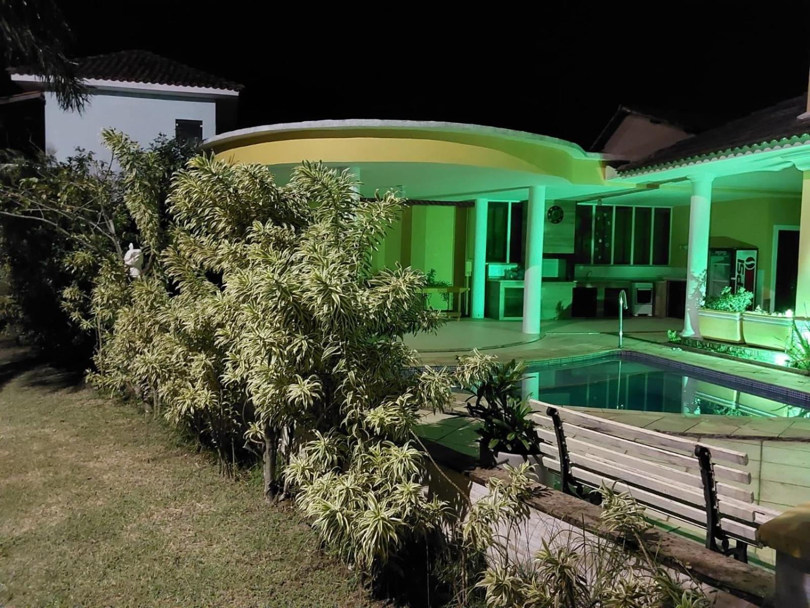 Casa Ampla com praia Reservada