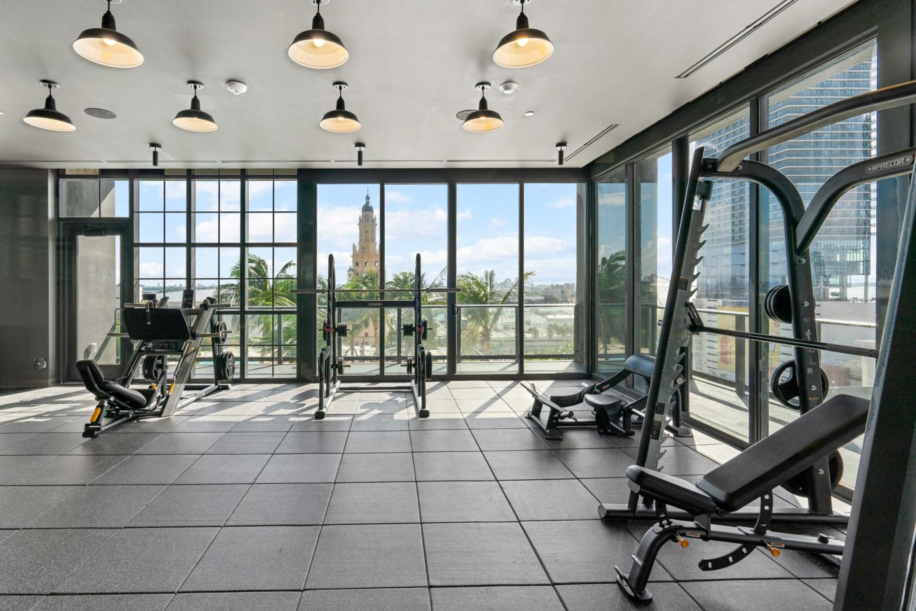 New Luxury 26th Floor Apartment in the heart of Miami