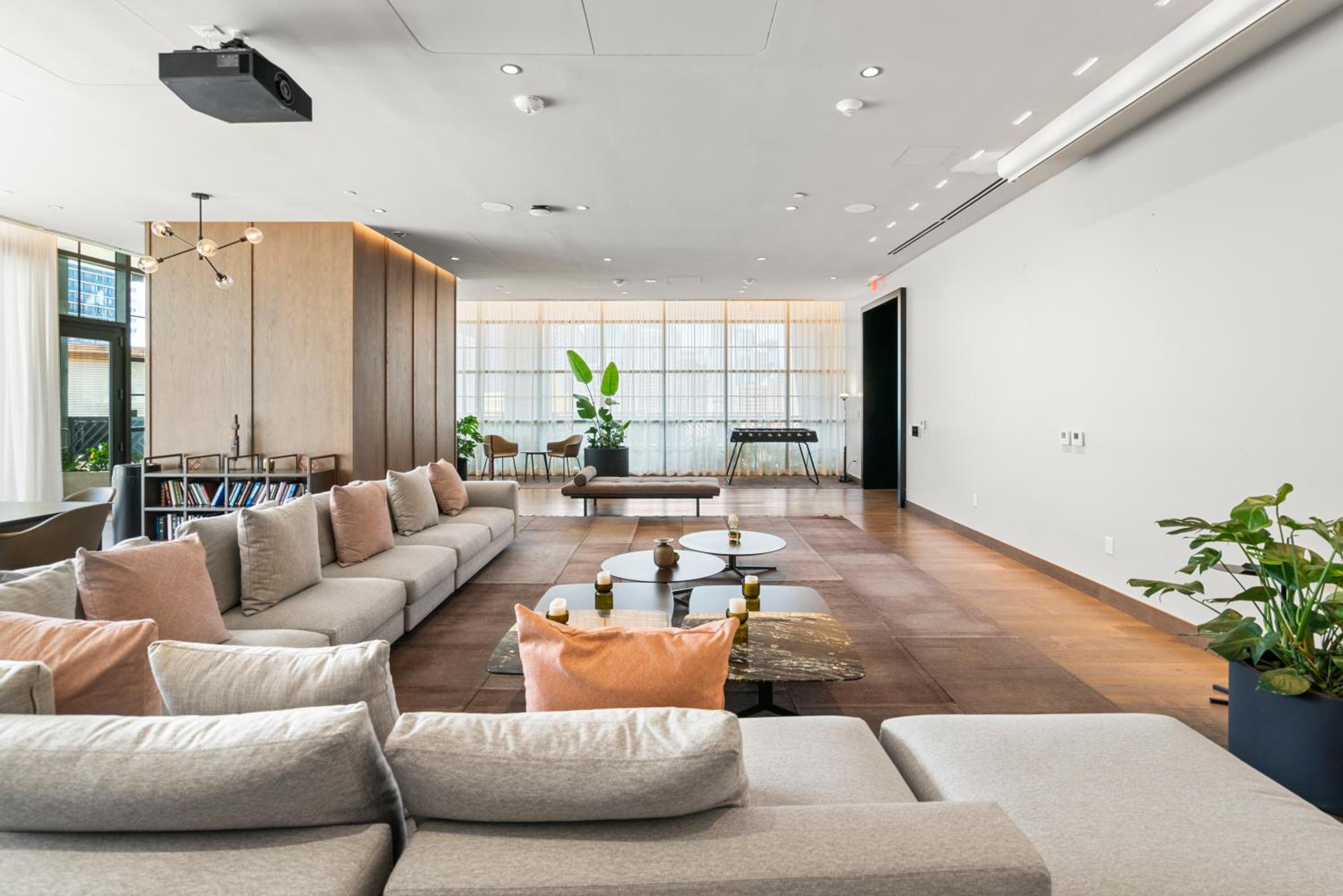New Luxury 26th Floor Apartment in the heart of Miami