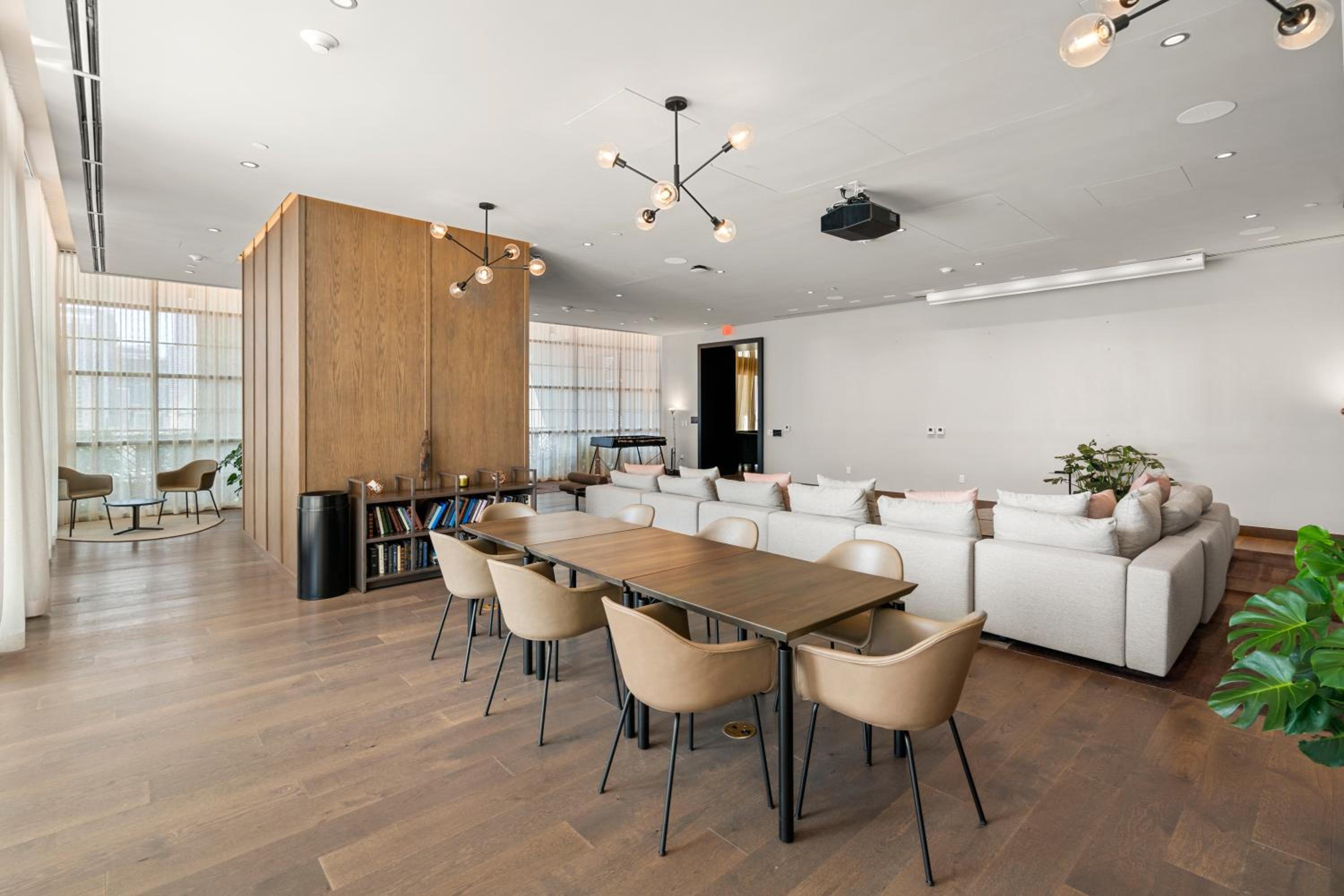 New Luxury 26th Floor Apartment in the heart of Miami