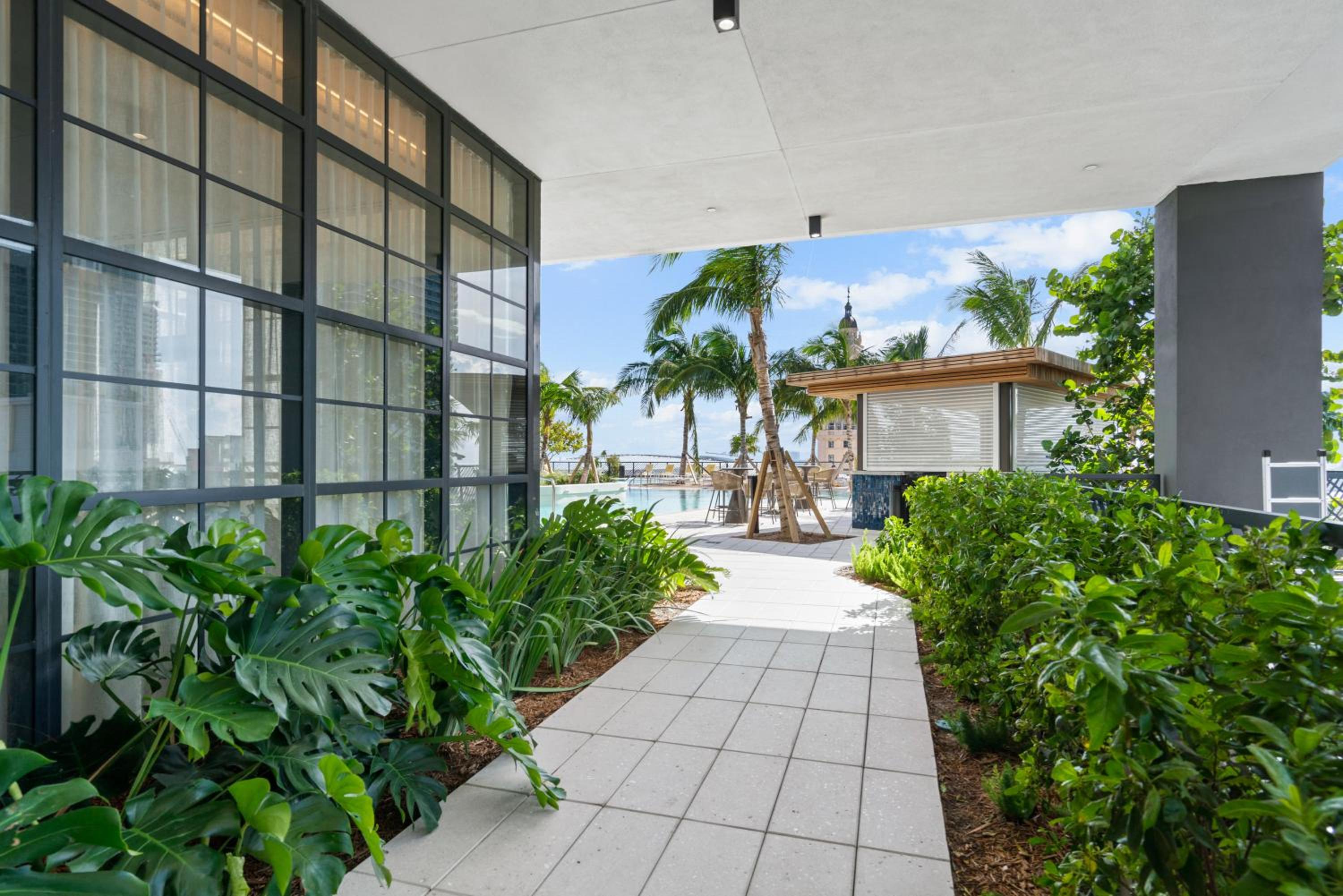 New Luxury 26th Floor Apartment in the heart of Miami