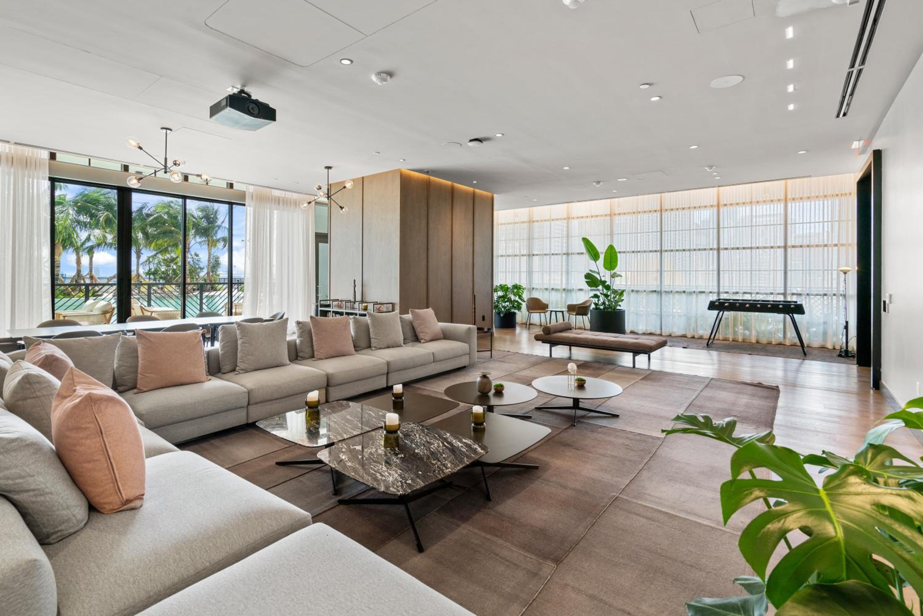 New Luxury 26th Floor Apartment in the heart of Miami