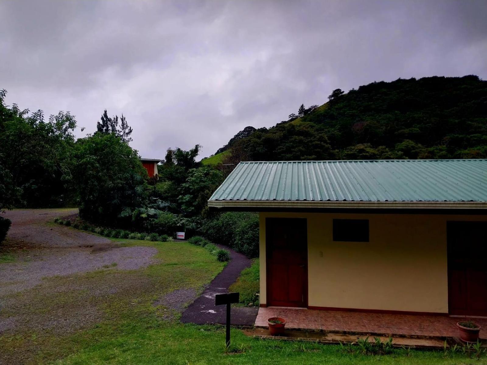 Belcruz family lodge