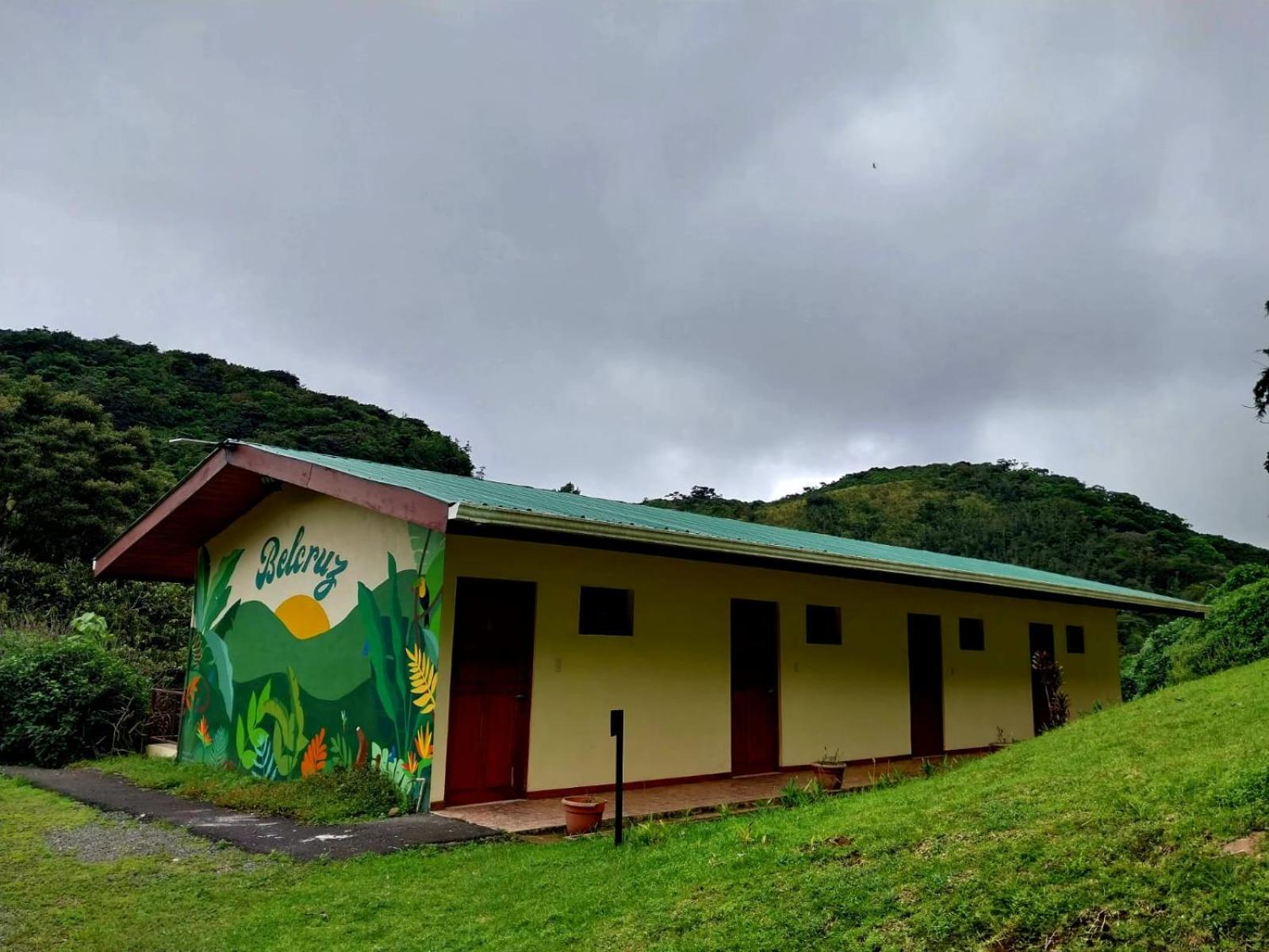 Belcruz family lodge