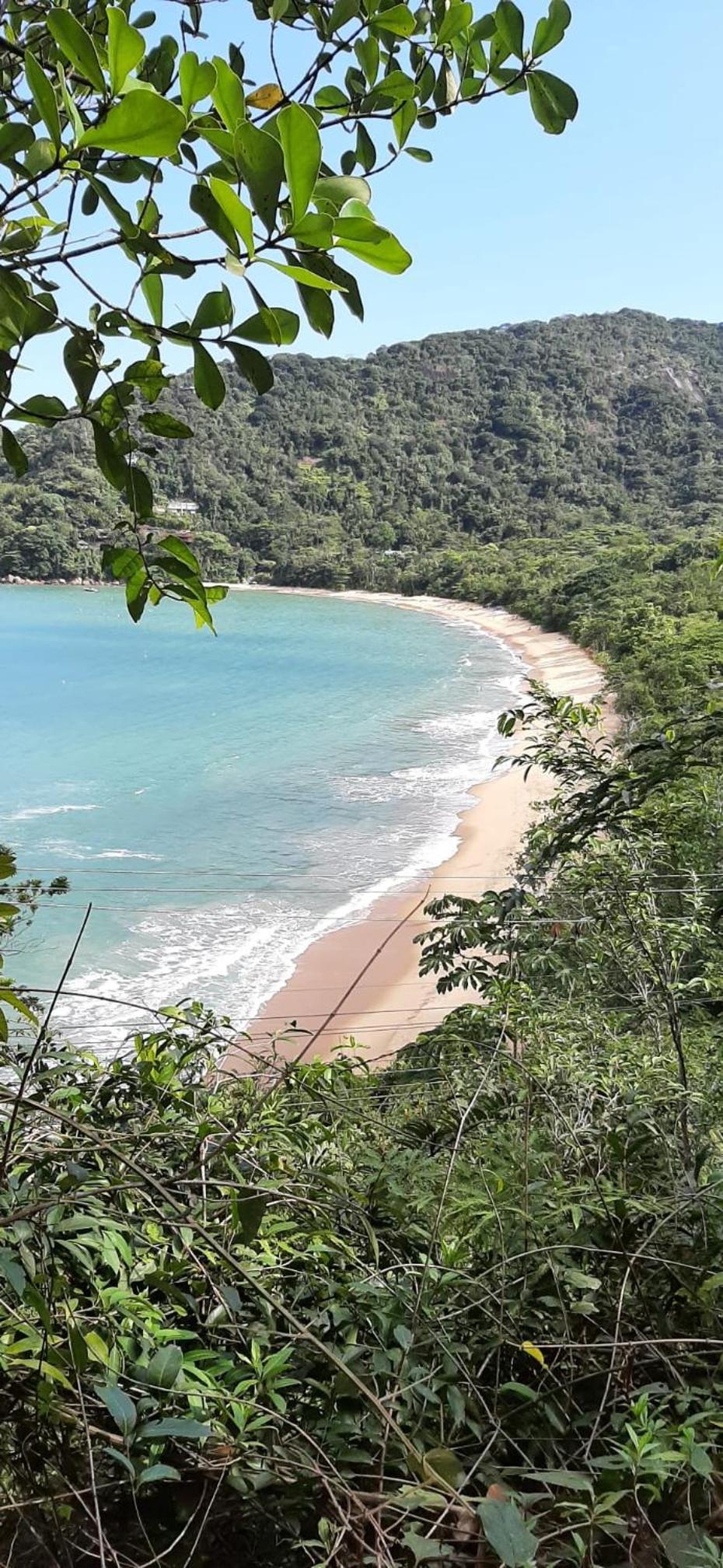 Casa entre o mar e mata Atlântica, praia Vermelha do Sul