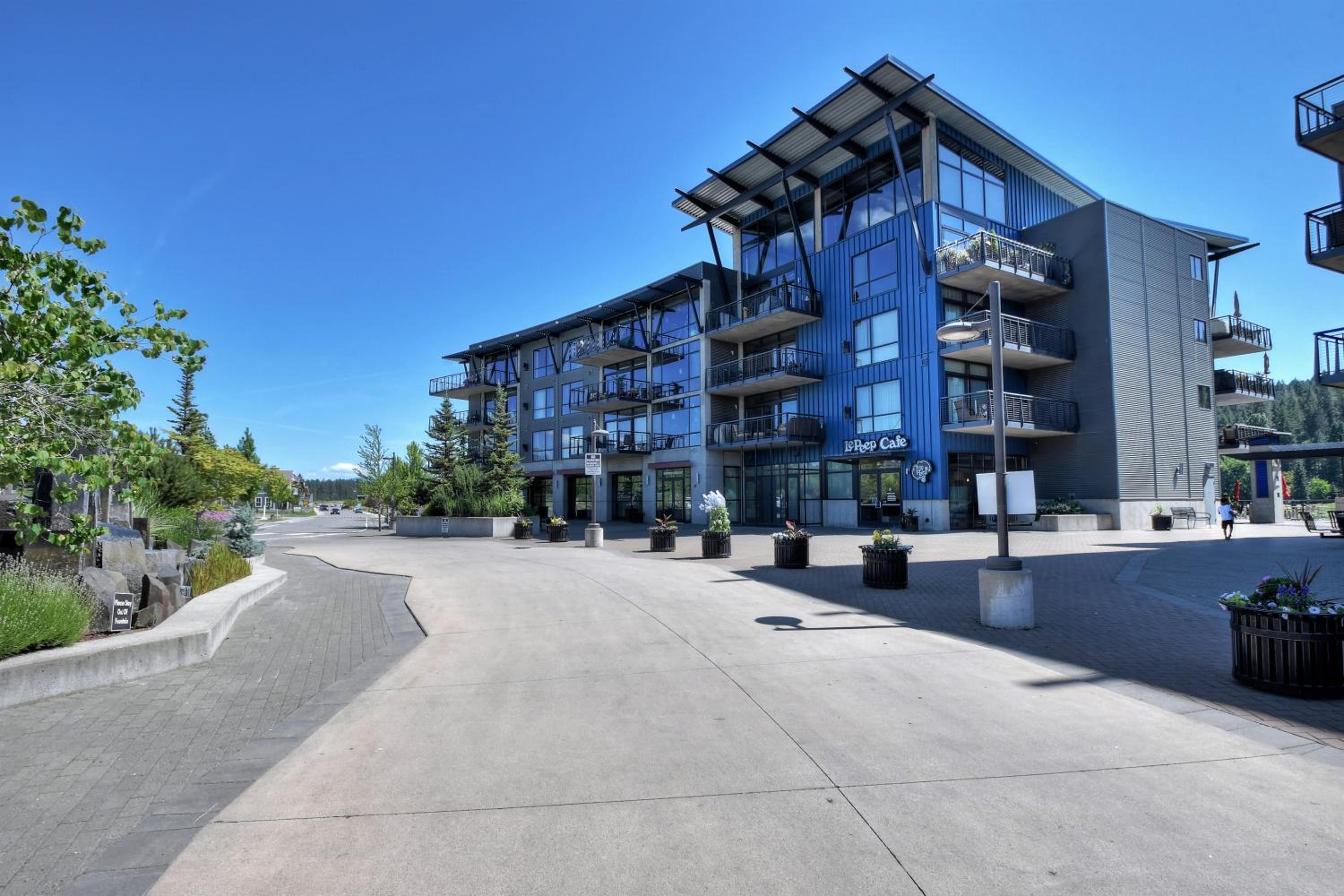 Hotel Escape to Coeur d'Alene - Image 1