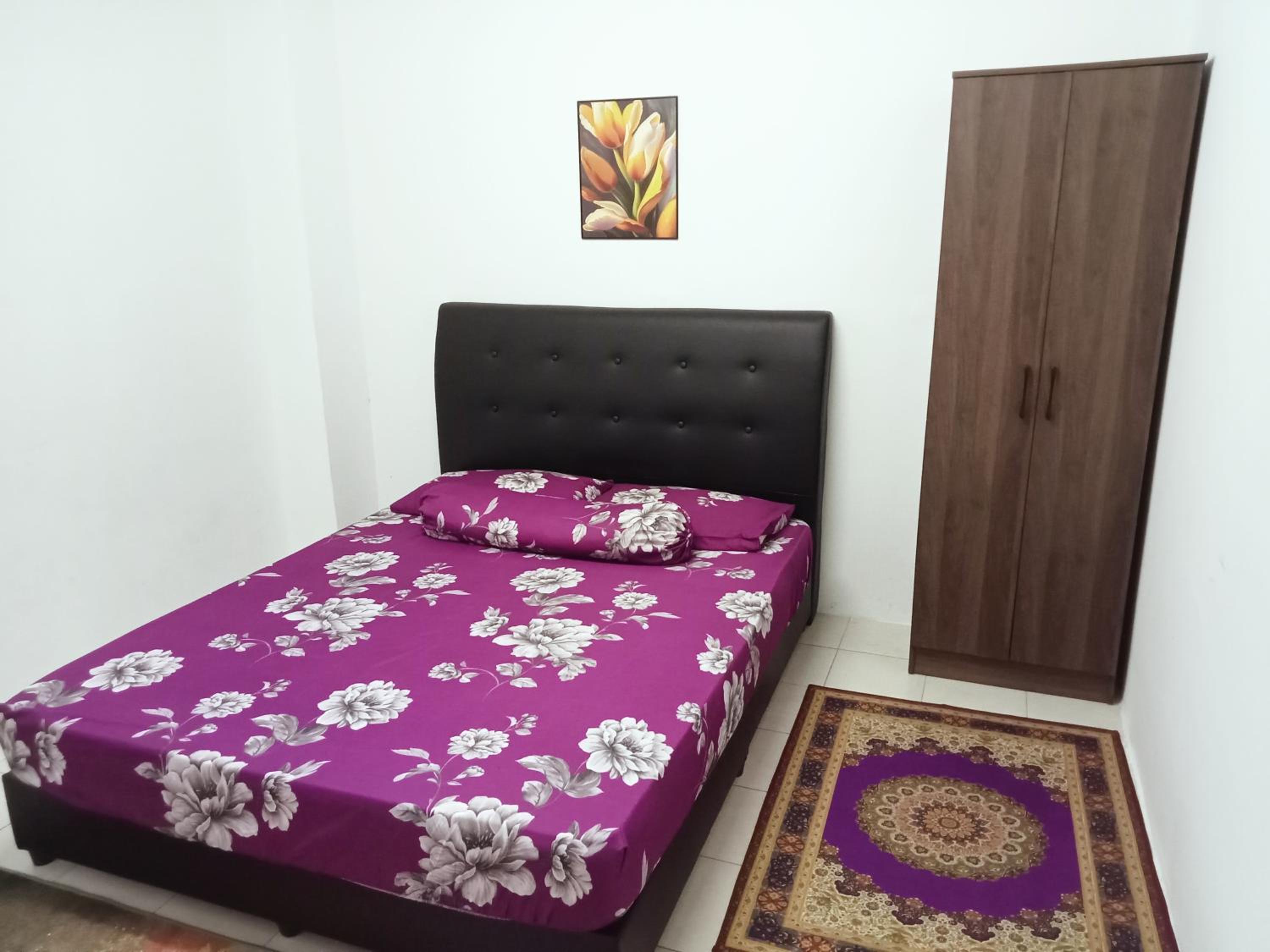 Sweet Purple Homestay Gambang Jaya photo 7
