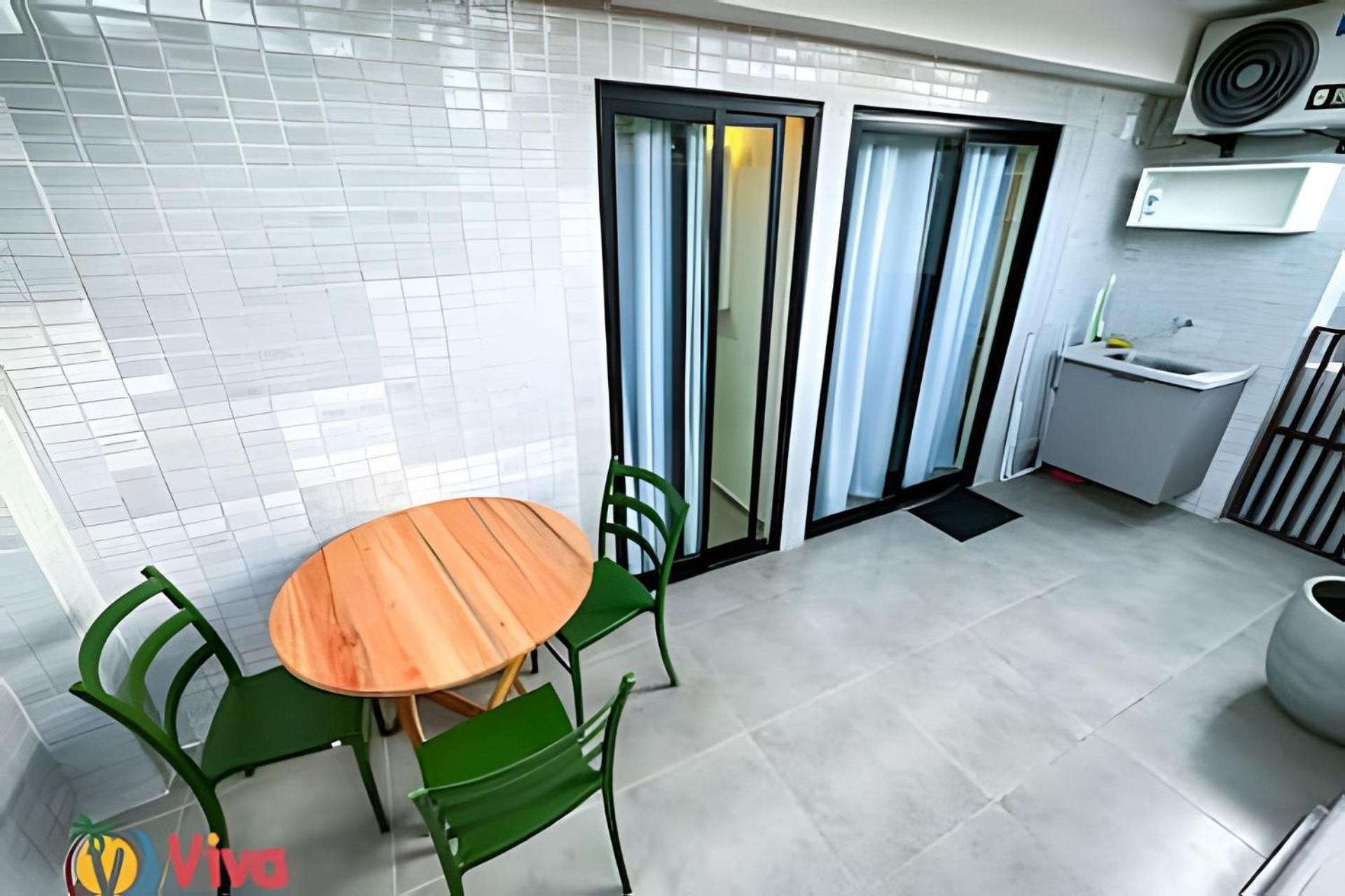 Flat Premium Rua das Sombrinhas