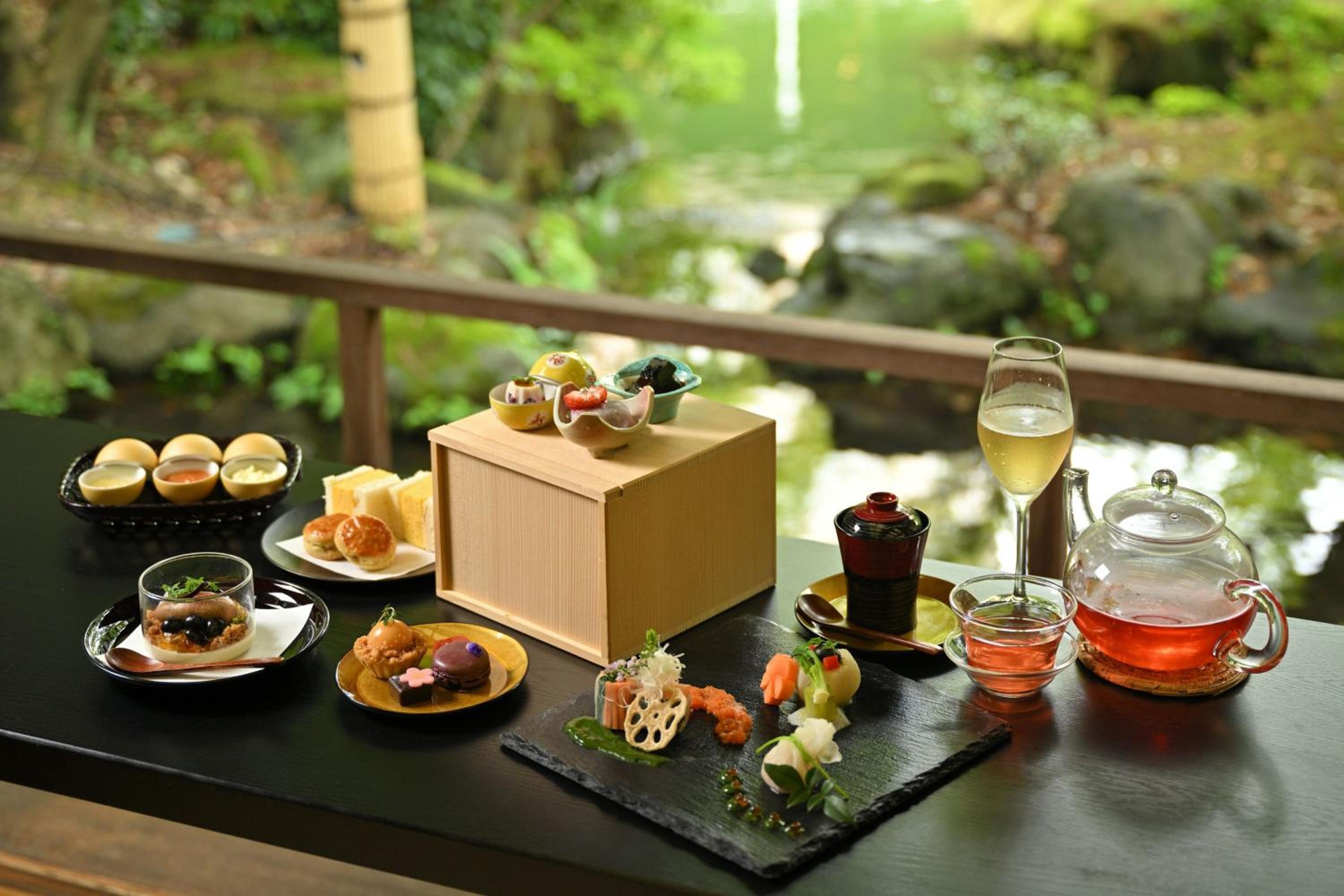 The Prince Kyoto Takaragaike, Autograph Collection 48