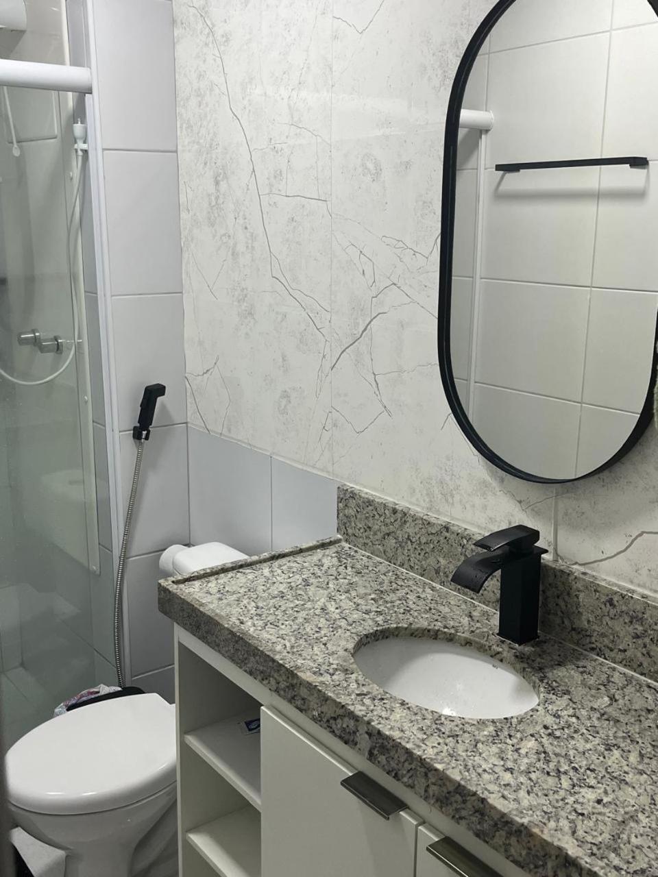 Apartamento 207 condomínio clube