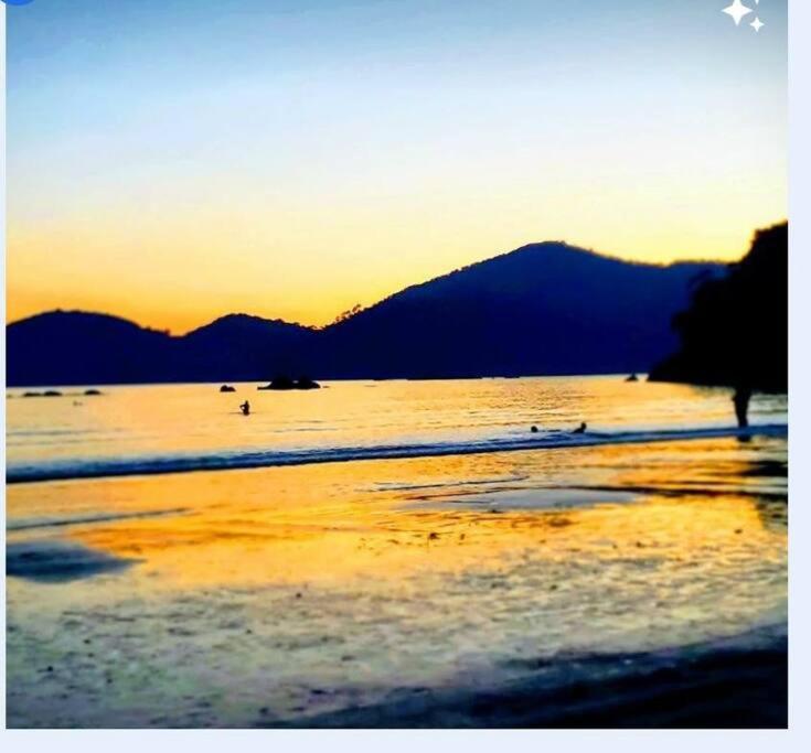 Ap 350 a pé praia Perequê Mirim, Santa Rita, Enseada, a 5 minutos de carro Lamberto, Lázaro e Domingas Dias
