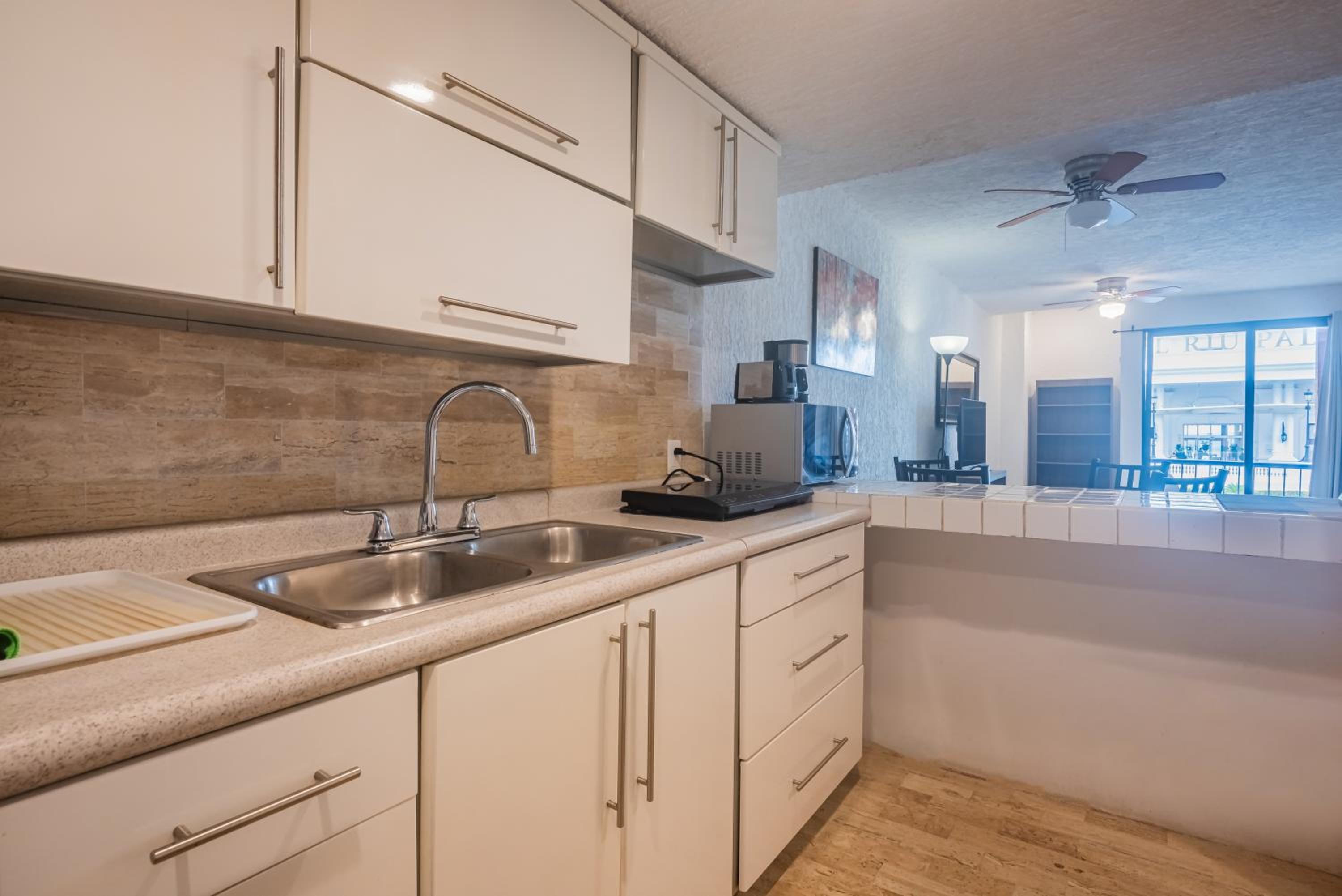 Cancún Suites Apartments - Hotel Zone
