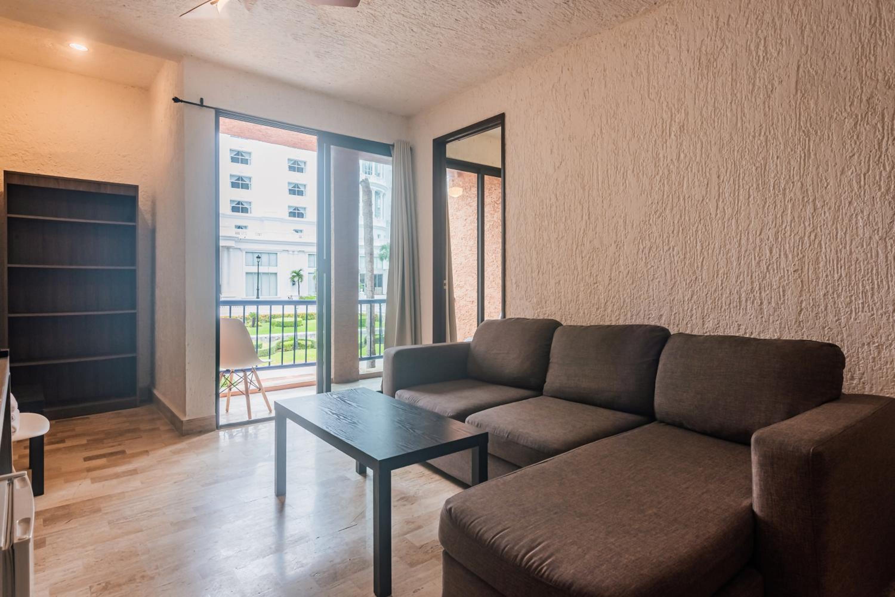 Cancún Suites Apartments - Hotel Zone