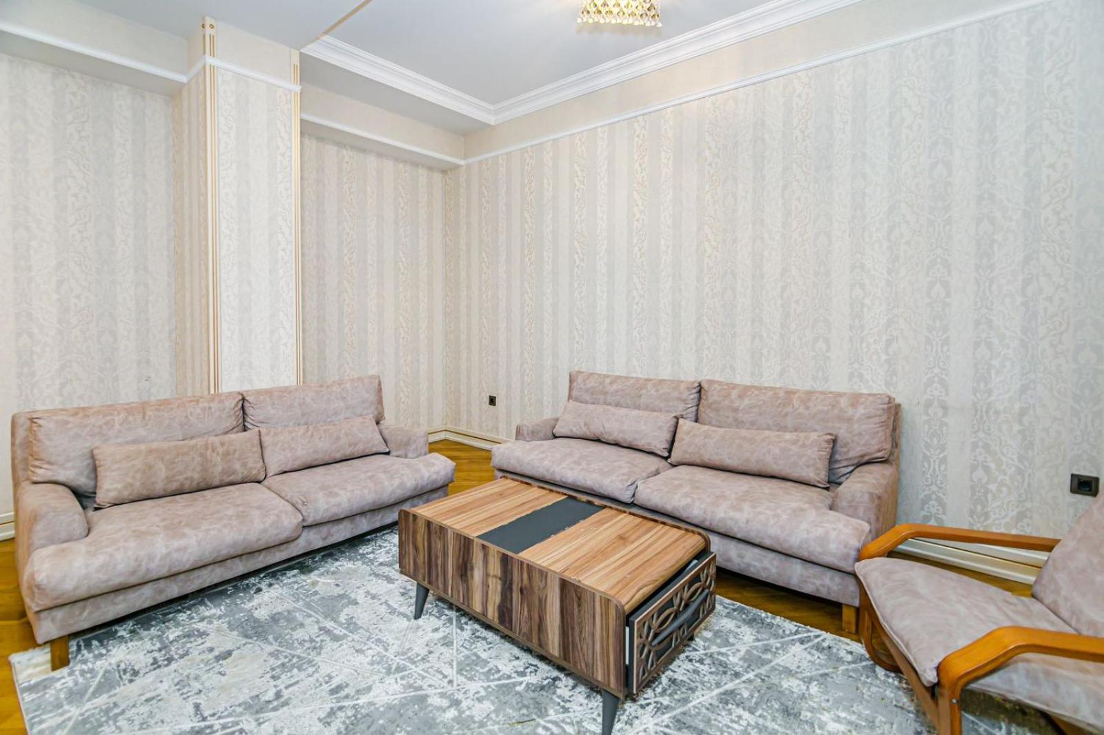 SEA VIEW HOTEL APARTMENT ViP MC DONALD'S