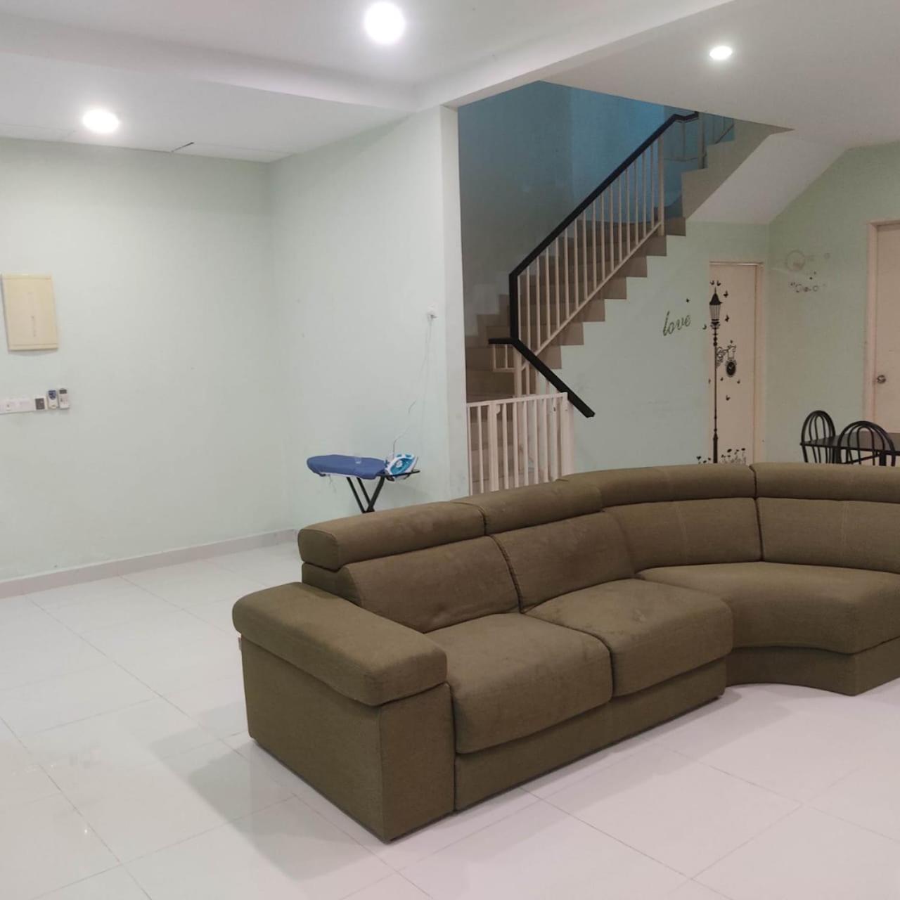 WeJDAN TWO POINT O WHOLE HOUSE BUT BUDGET PARTIAL BOOKING 2ROOMS 2BATHROOMS AND NEVER MIX WITH OTHERS AND YOUR TEAM ONLY BALIK PULAU, PENANG ISLAND view 3