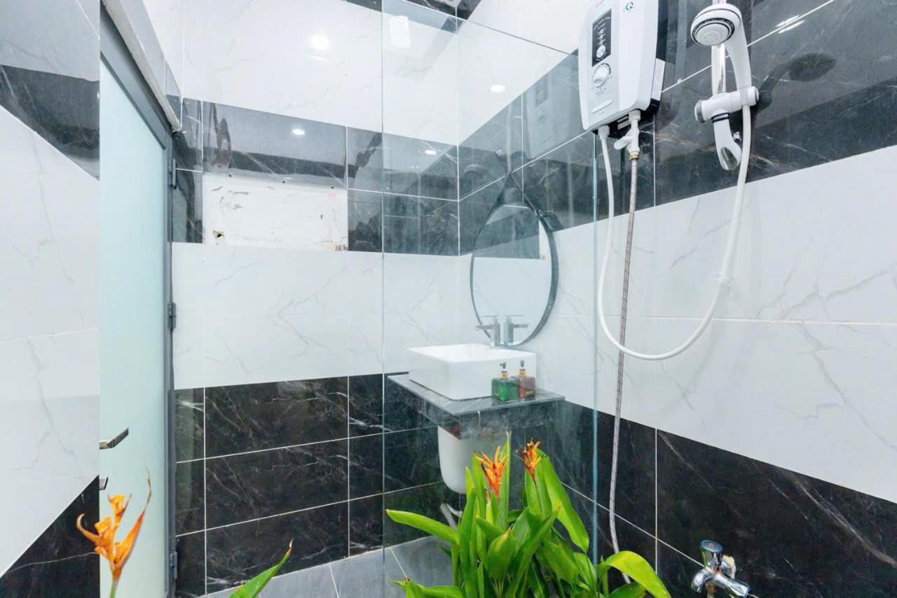 Biệt thự Hồ Bơi Khu Á CHÂU Gần Quảng Trường Bãi Sau