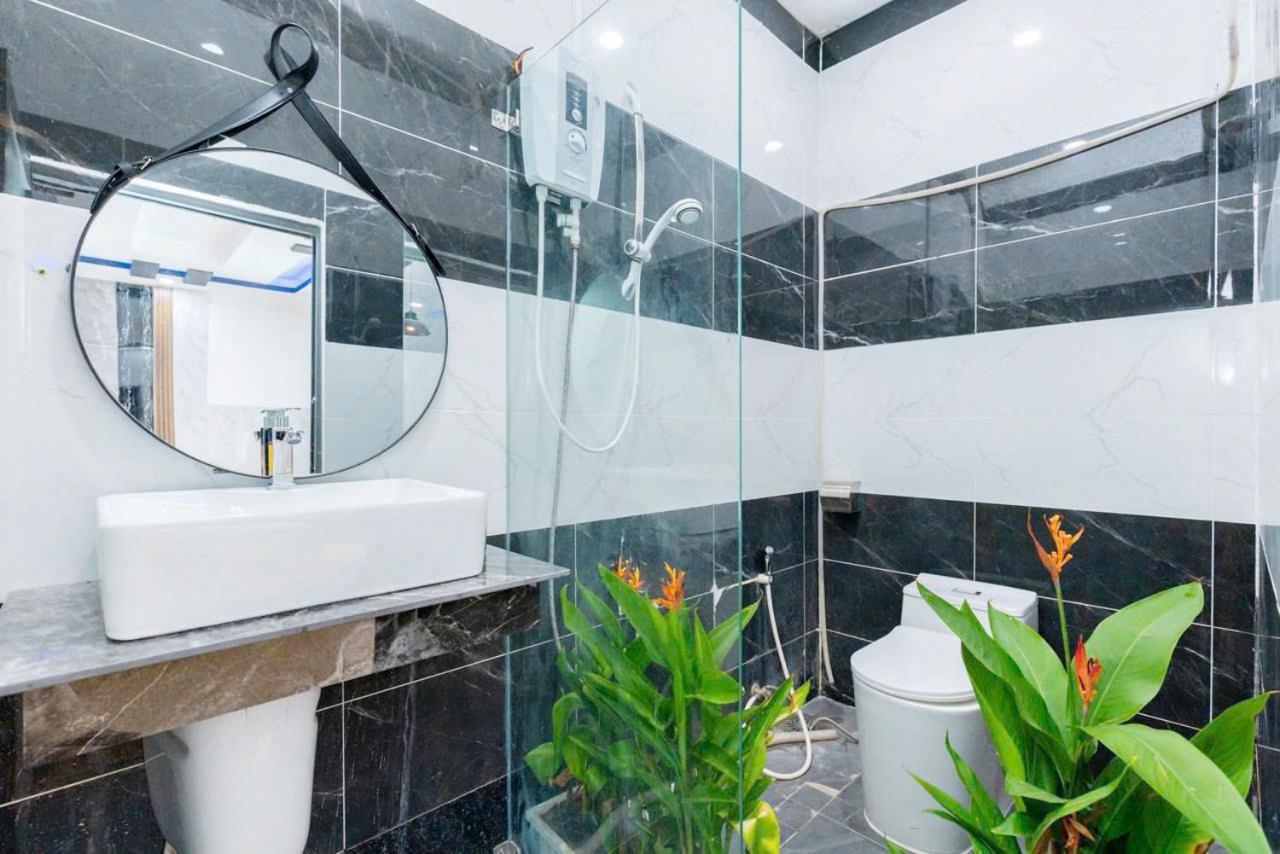 Biệt thự Hồ Bơi Khu Á CHÂU Gần Quảng Trường Bãi Sau
