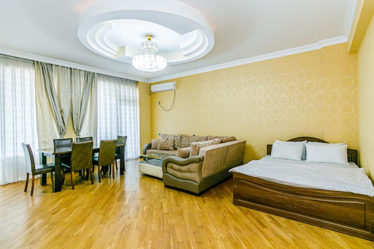 SEA VIEW HOTEL APARTMENT ViP MC DONALD'S