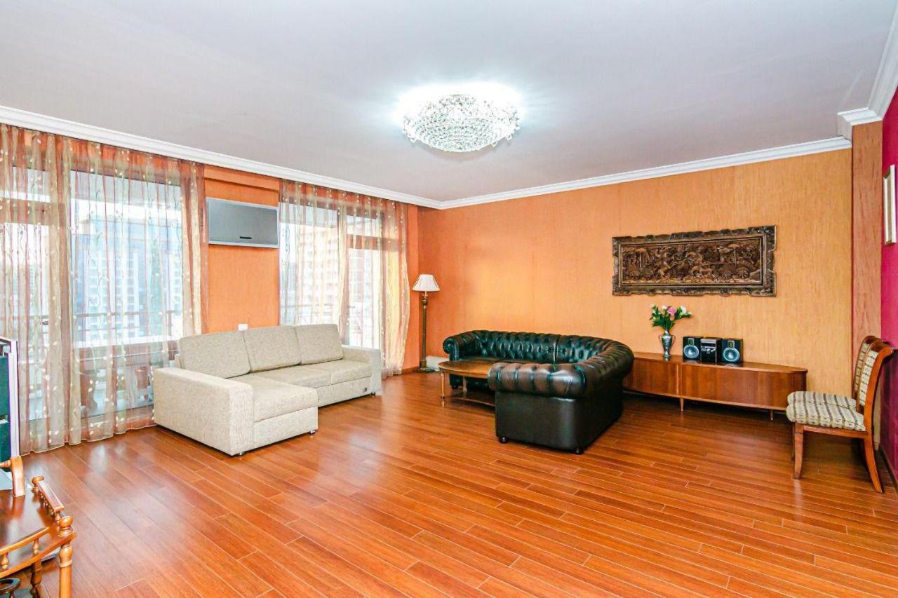 SEA VIEW HOTEL APARTMENT ViP MC DONALD'S