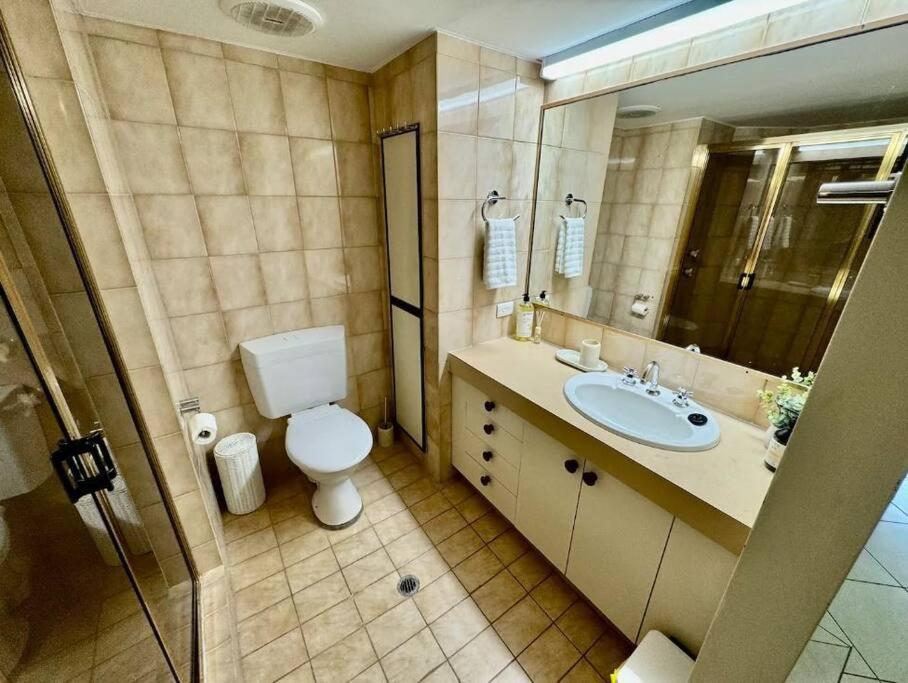 Downtown Delight 2BR Getaway with Pool