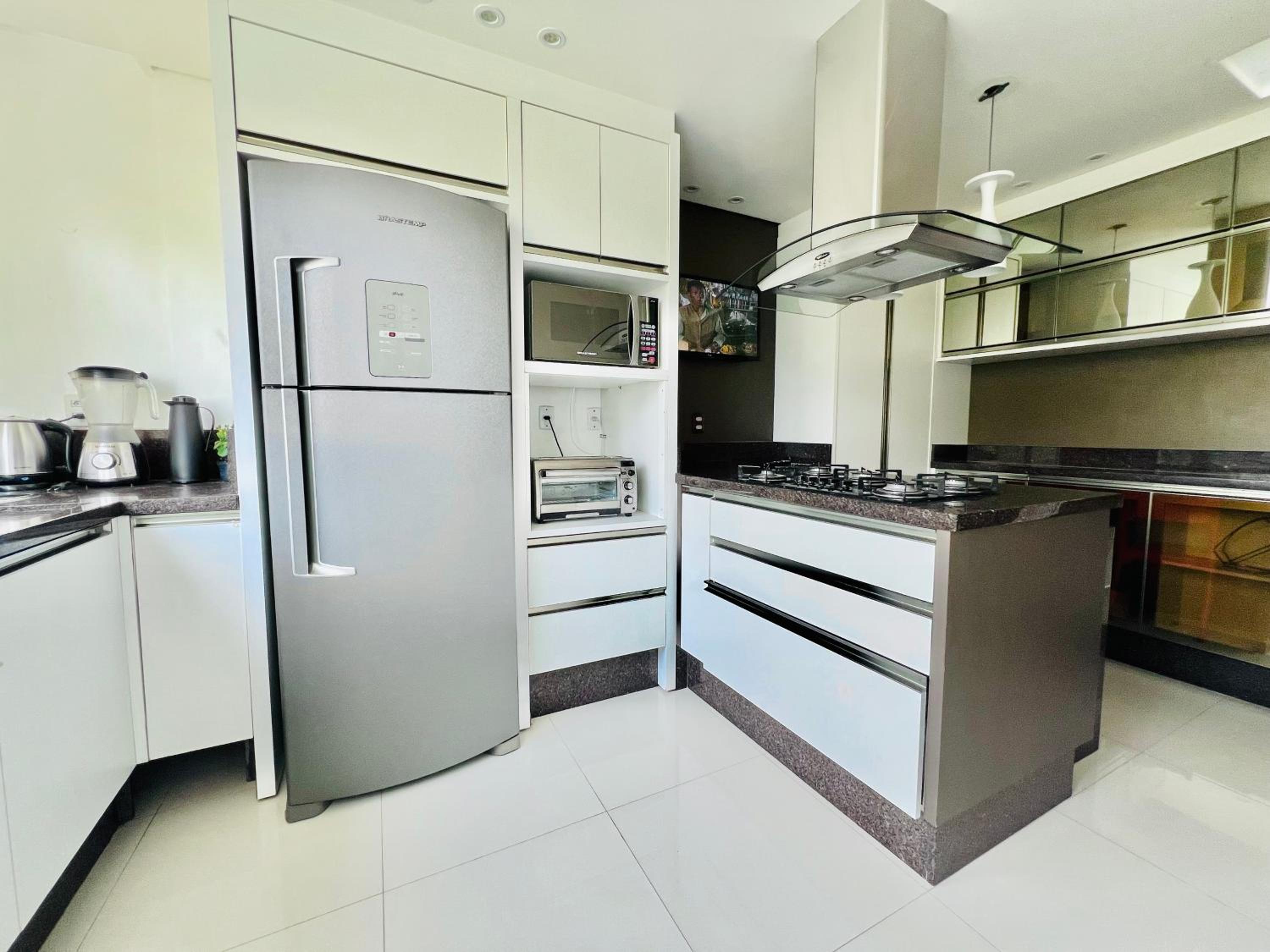 Lindo apto Balneário Camboriù 1200 M Praia Central