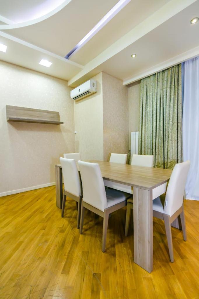 SEA VIEW HOTEL APARTMENT ViP MC DONALD'S