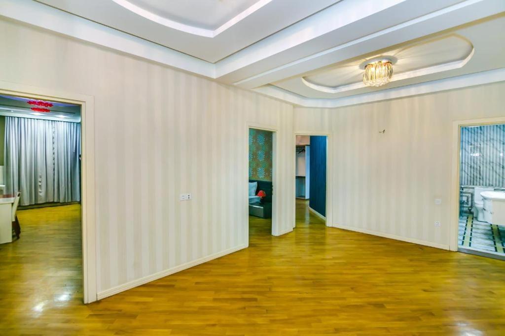 SEA VIEW HOTEL APARTMENT ViP MC DONALD'S