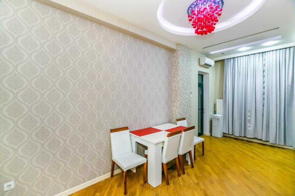 SEA VIEW HOTEL APARTMENT ViP MC DONALD'S
