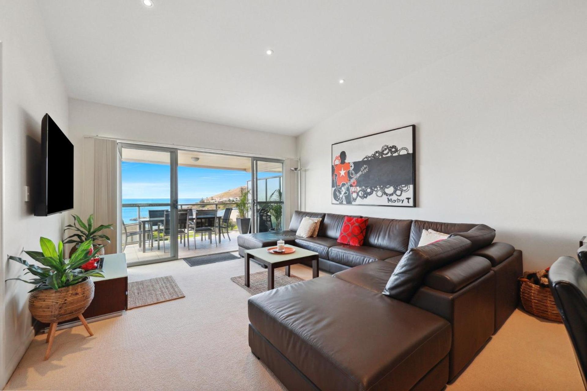 Blue Horizon -Unit 5, 2 Solway Crescent, Encounter Bay