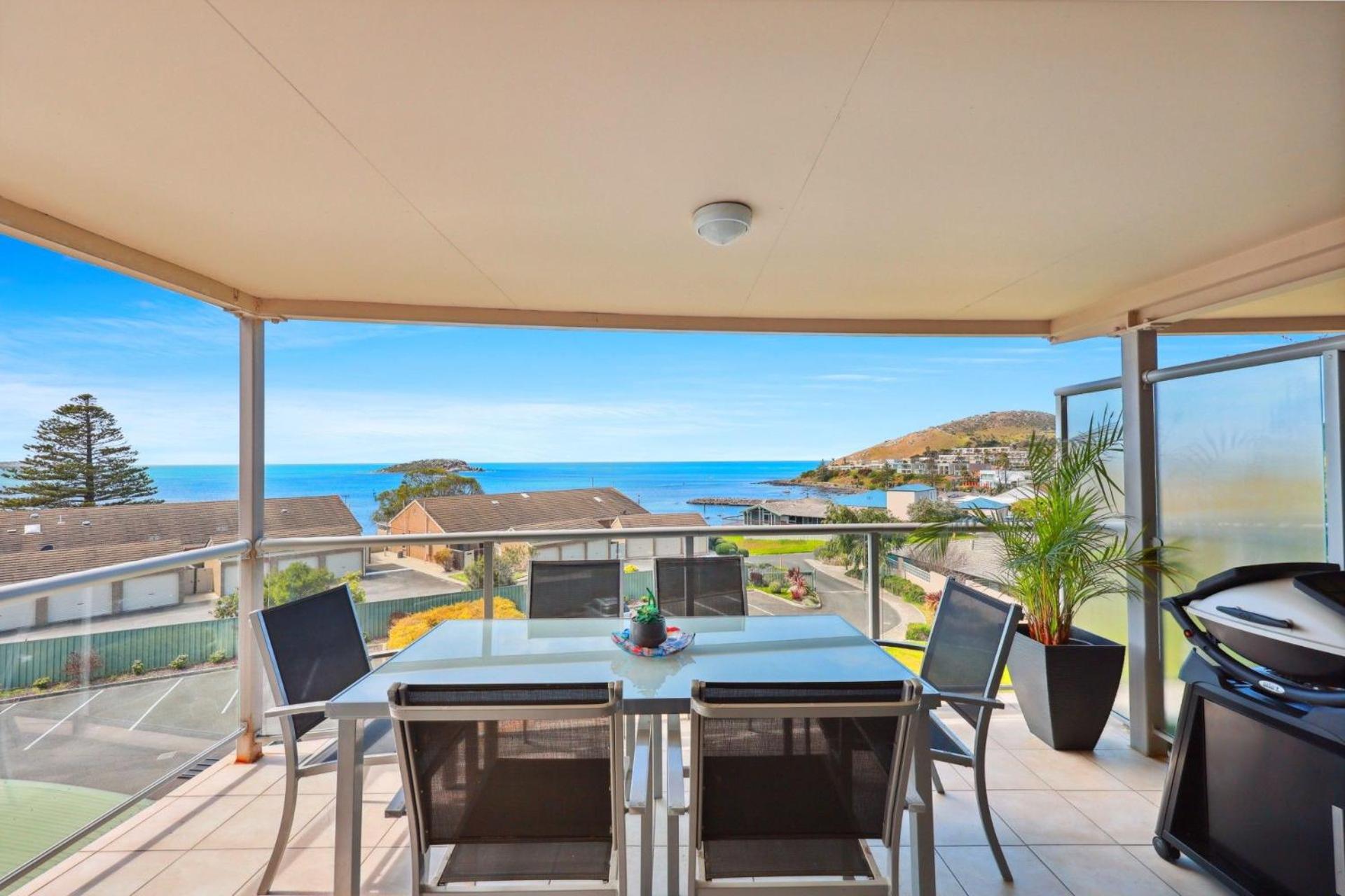 Blue Horizon -Unit 5, 2 Solway Crescent, Encounter Bay