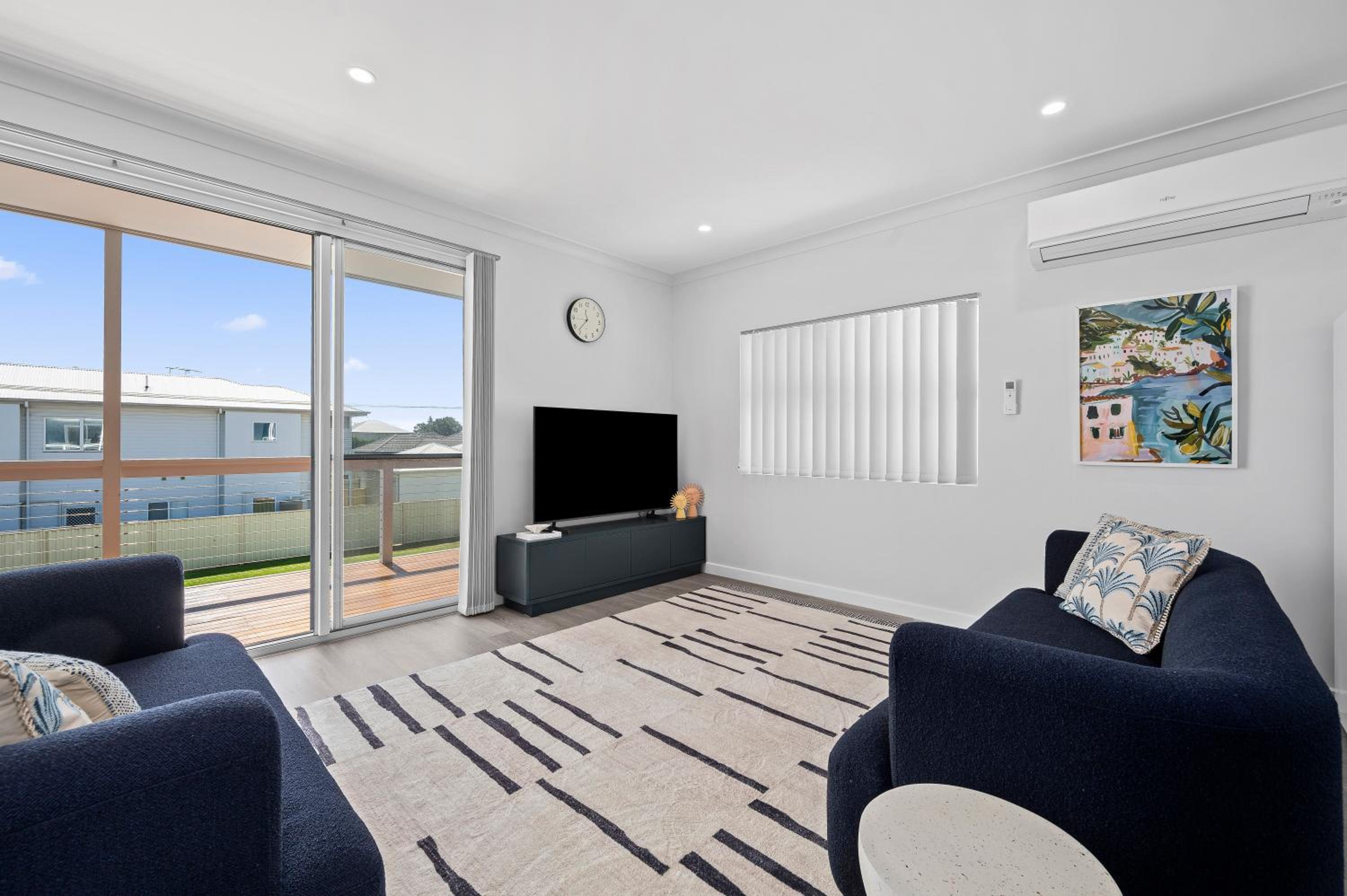 C-Views - Aldinga Beach - C21 SouthCoast Holidays