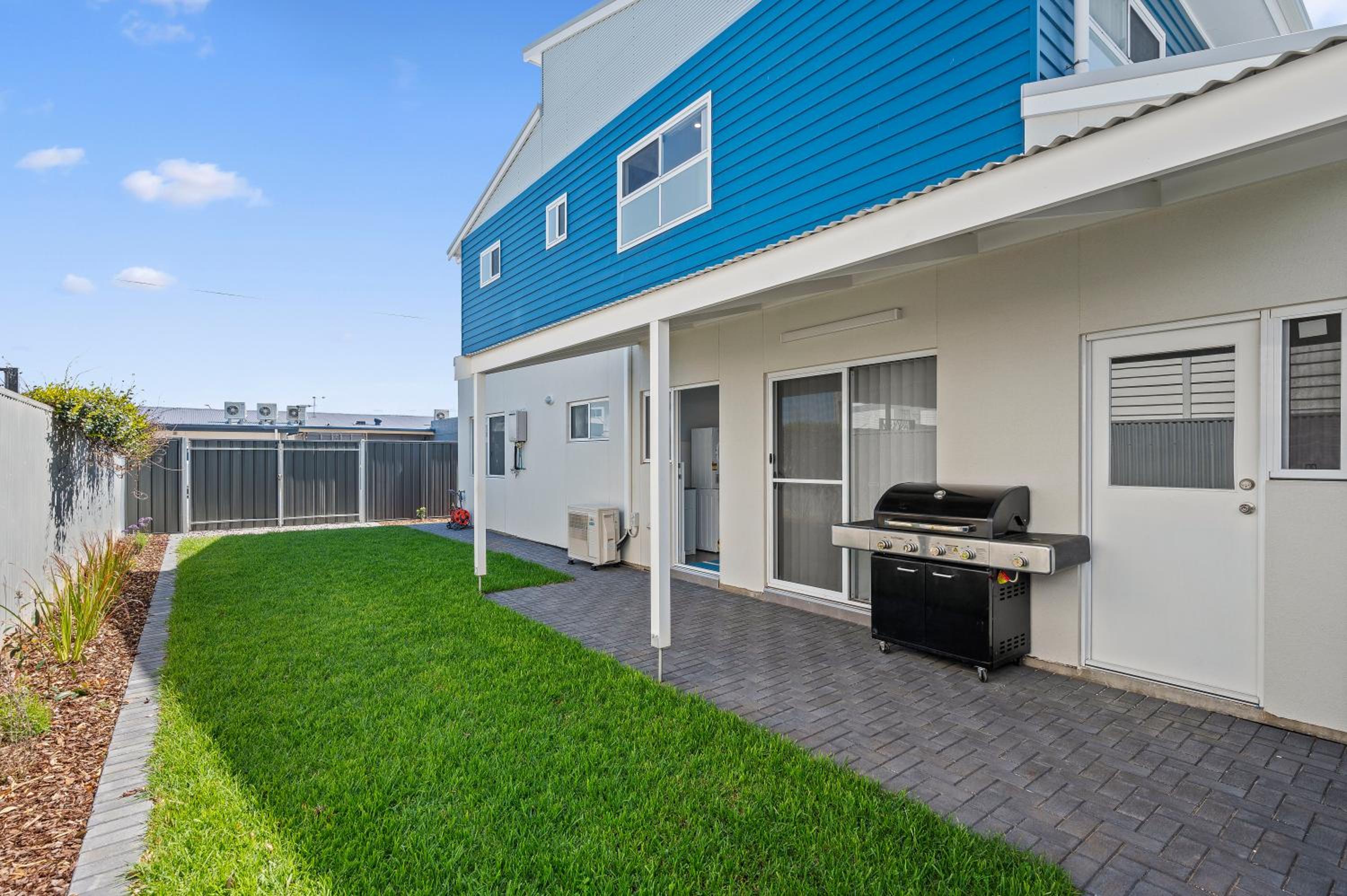 C-Views - Aldinga Beach - C21 SouthCoast Holidays