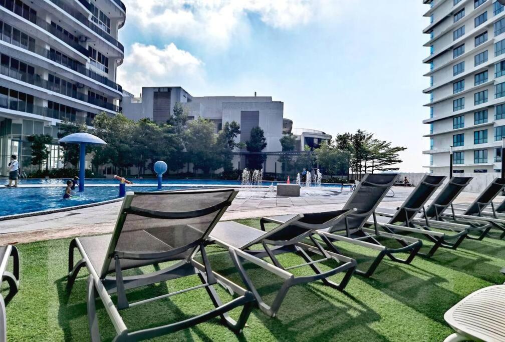 Encrop Marina - 2 bed rooms apartment - Putri Harbour - Legoland photo 4