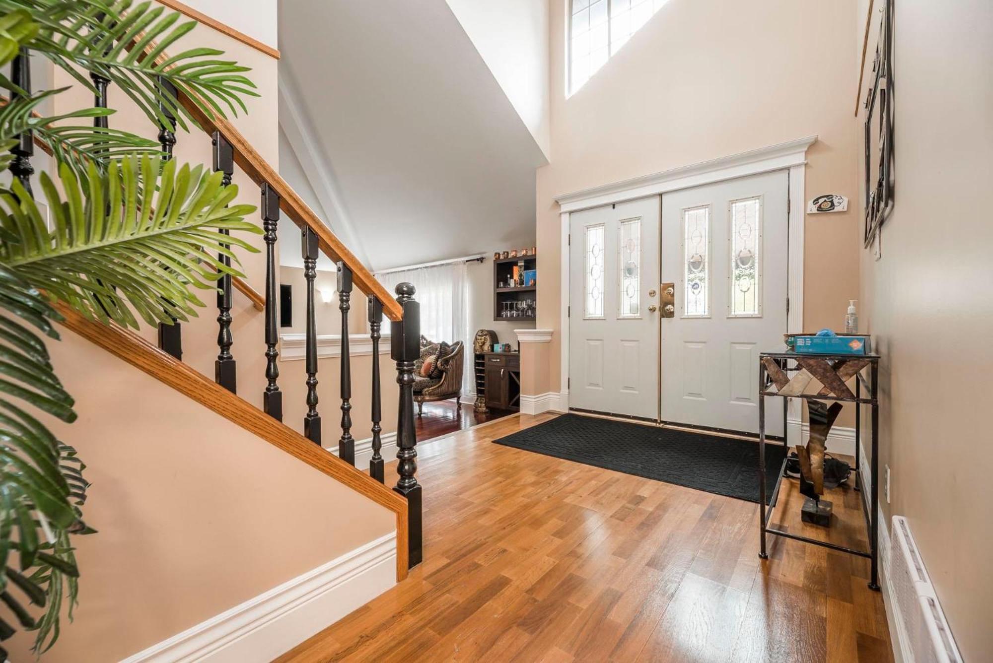Cheerful exclusively whole house 3bedroom 3bath