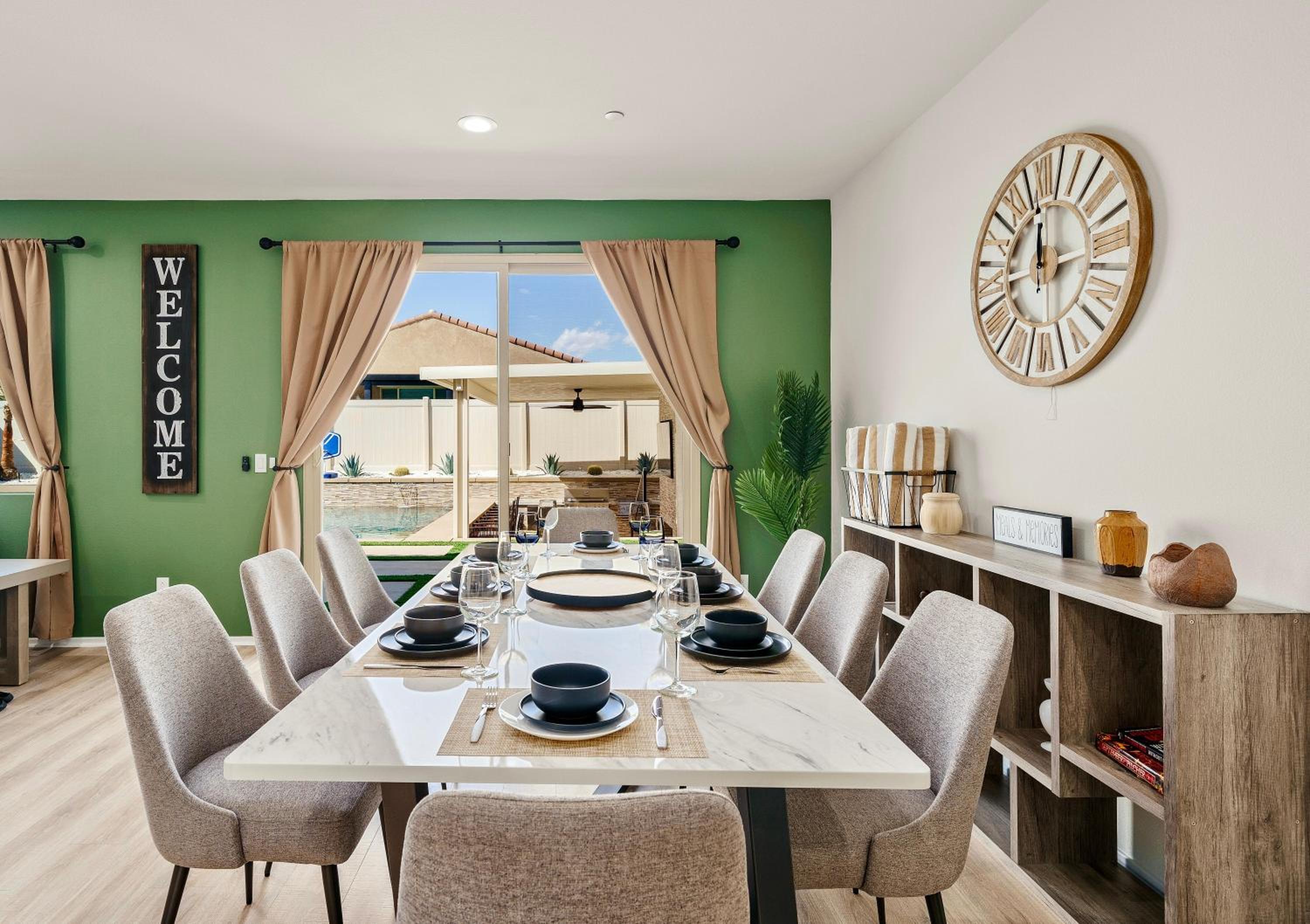 dining