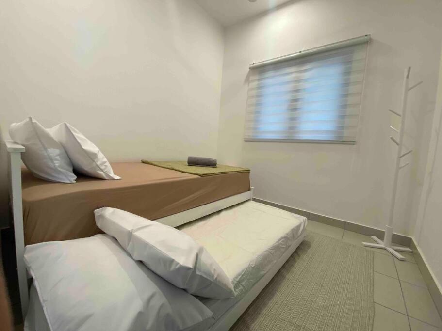 Charming Condo, City View, Next To MRT station photo 2