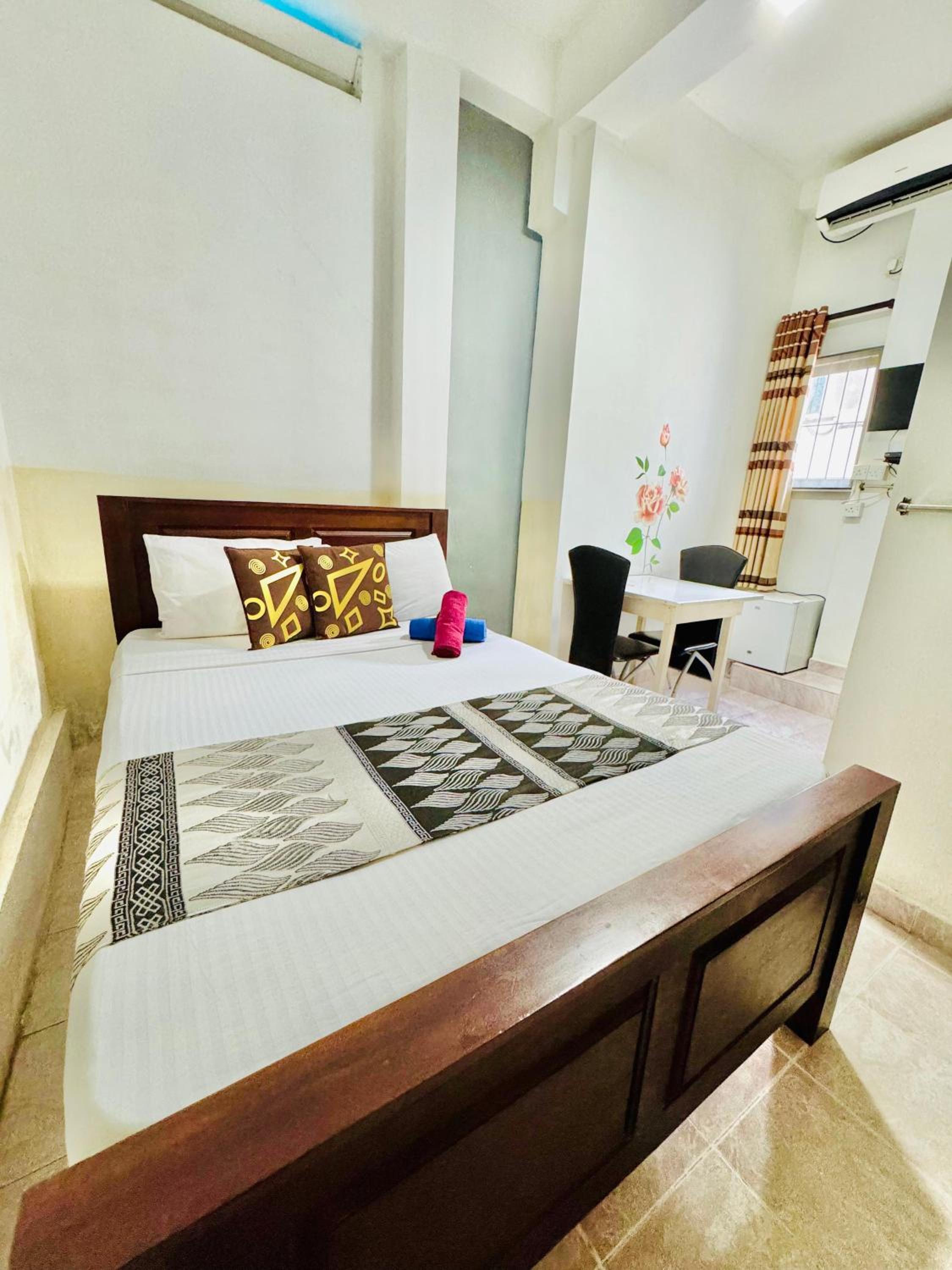 Home Living Unit view 3