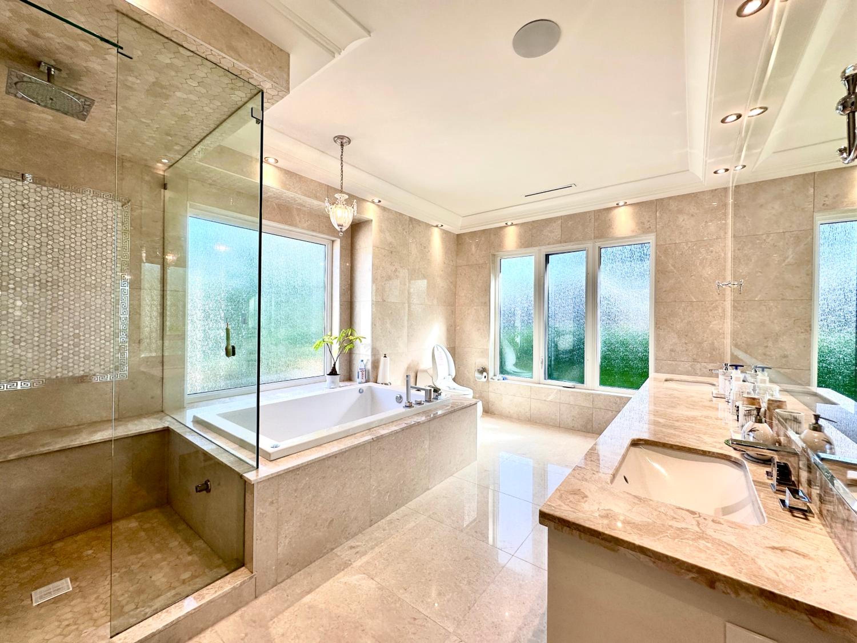 Vancouver Shangrila House
