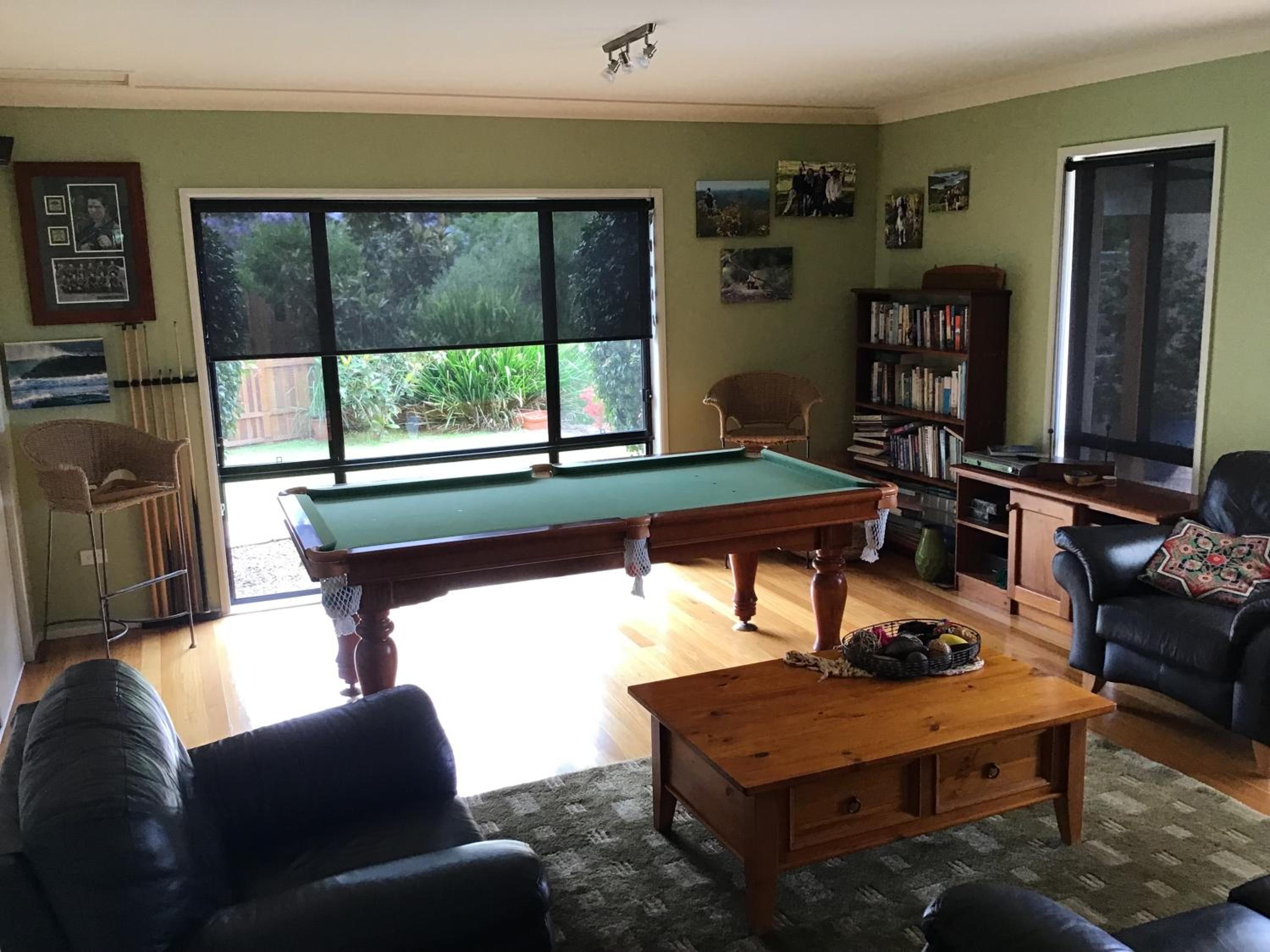 Executive home with pool,beaches and dog friendly