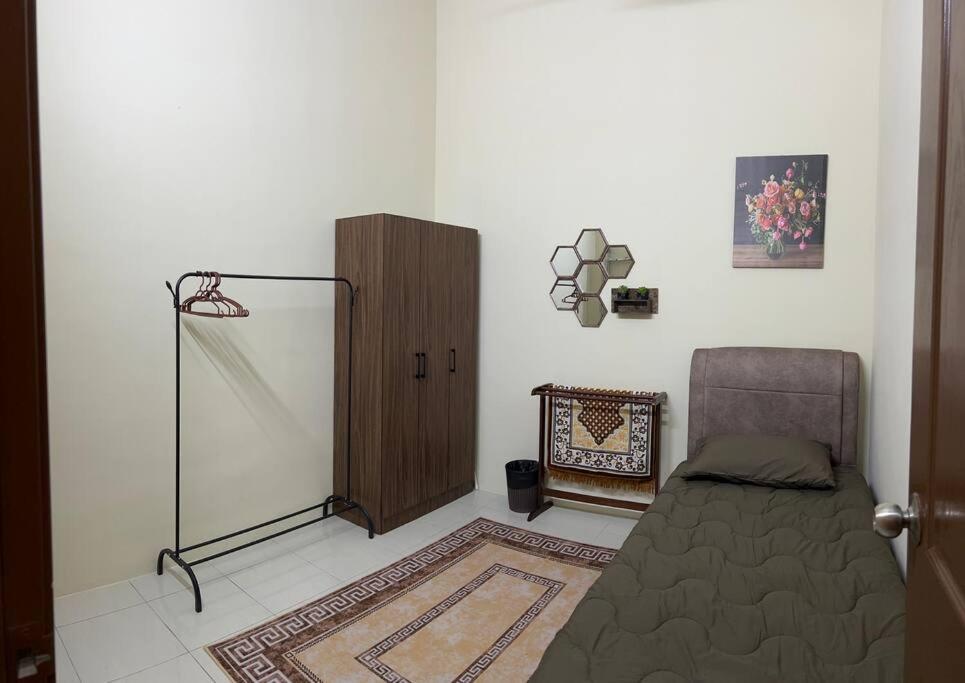 FH Impian Homestay photo 4