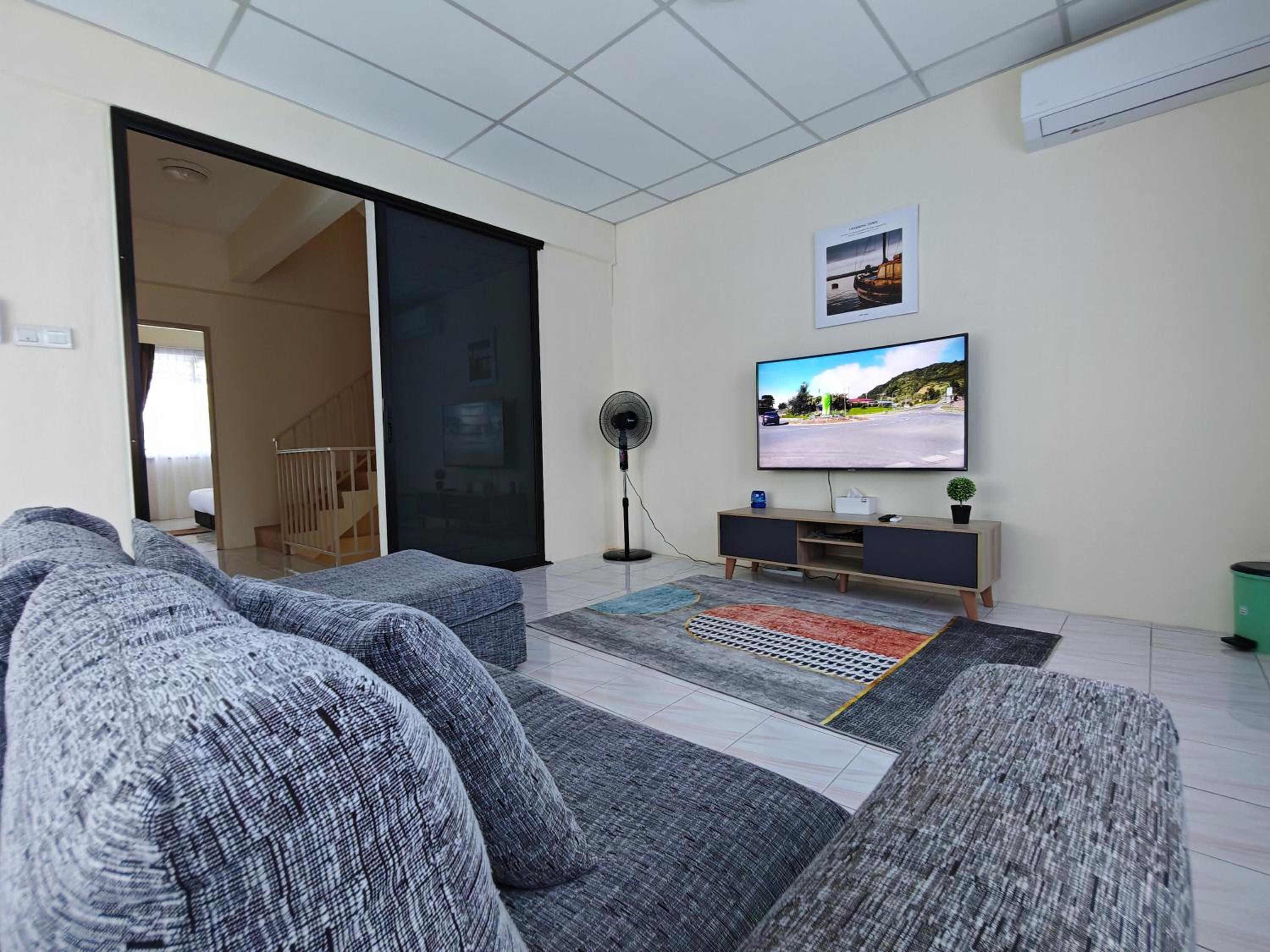 Riverside Landed House 河景湾 photo 7