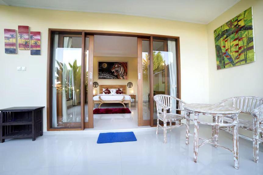 Antira Private Villa Ubud view 3