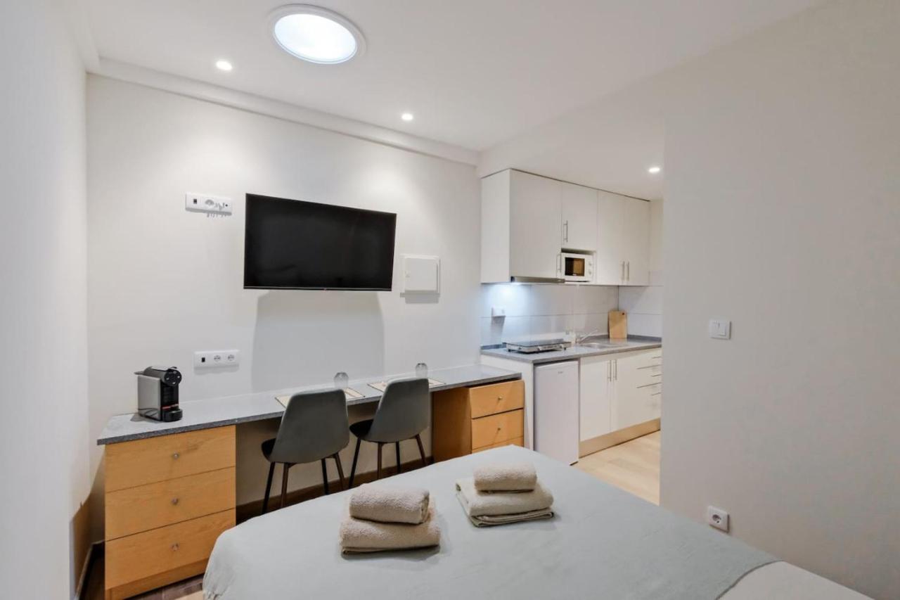 Lovely studio fully equipped near subway N8 view 4
