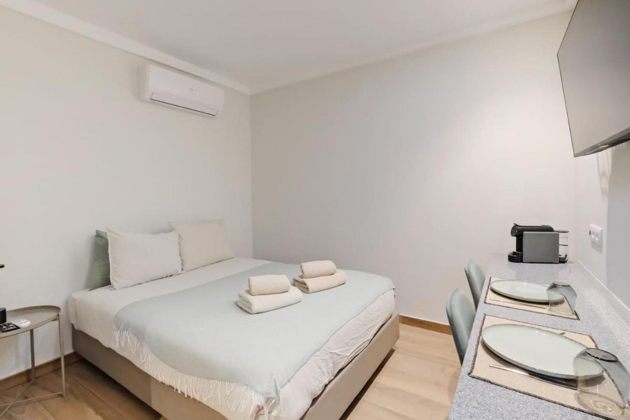 Lovely studio fully equipped near subway N9 view 4