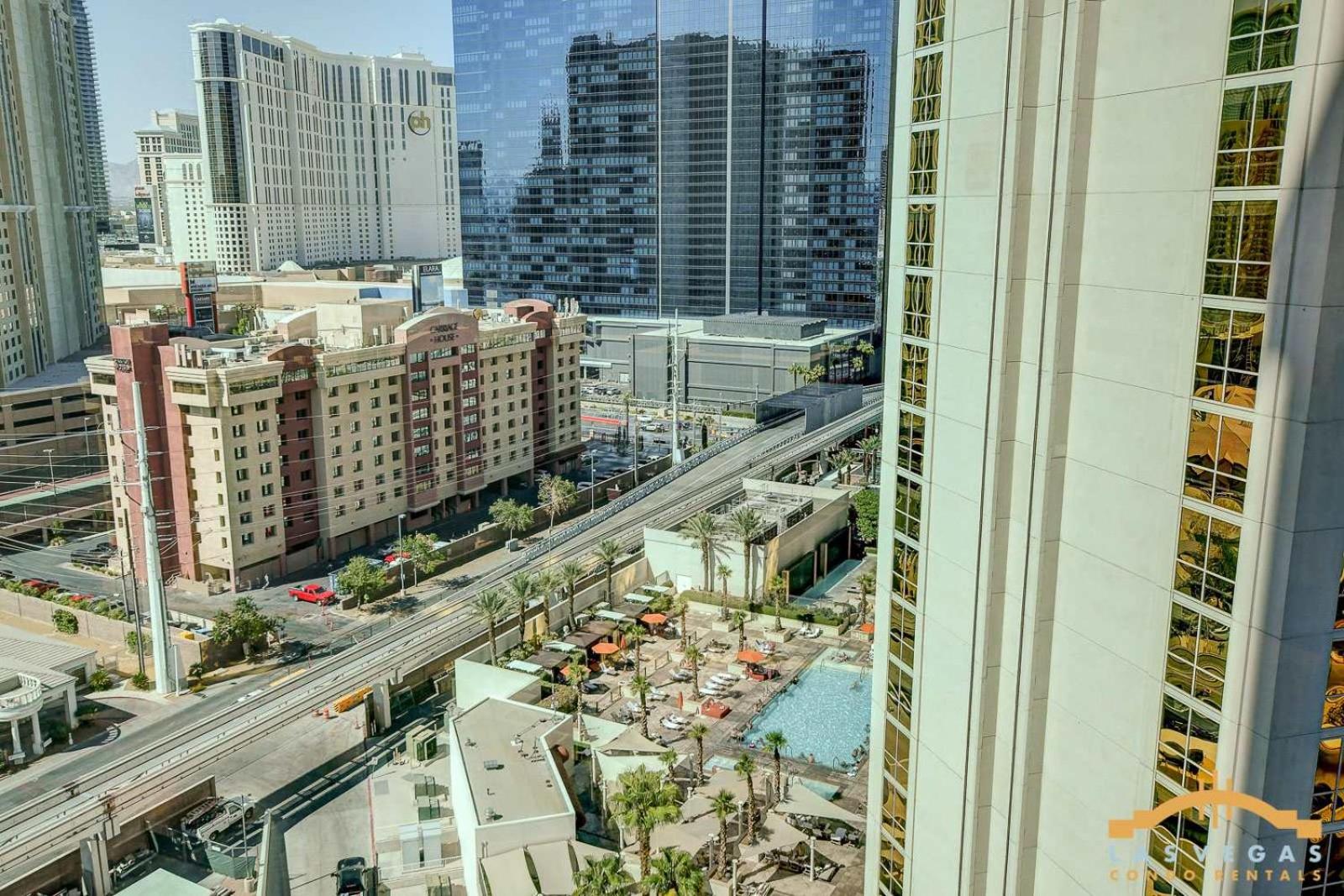 MGM Signature-14-619 Strip View Jacuzzi Studio view 2