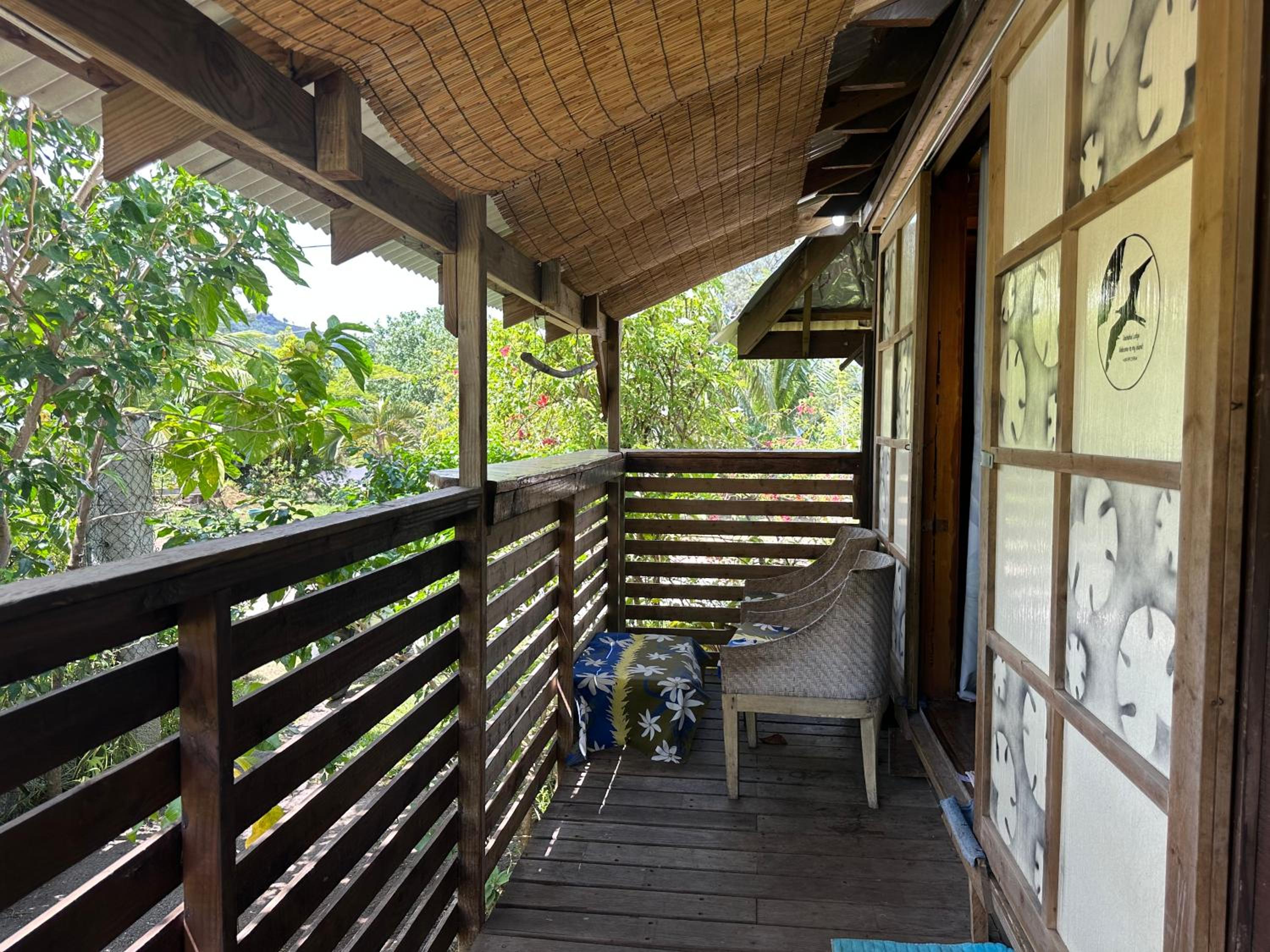 Vaiotaha Lodge