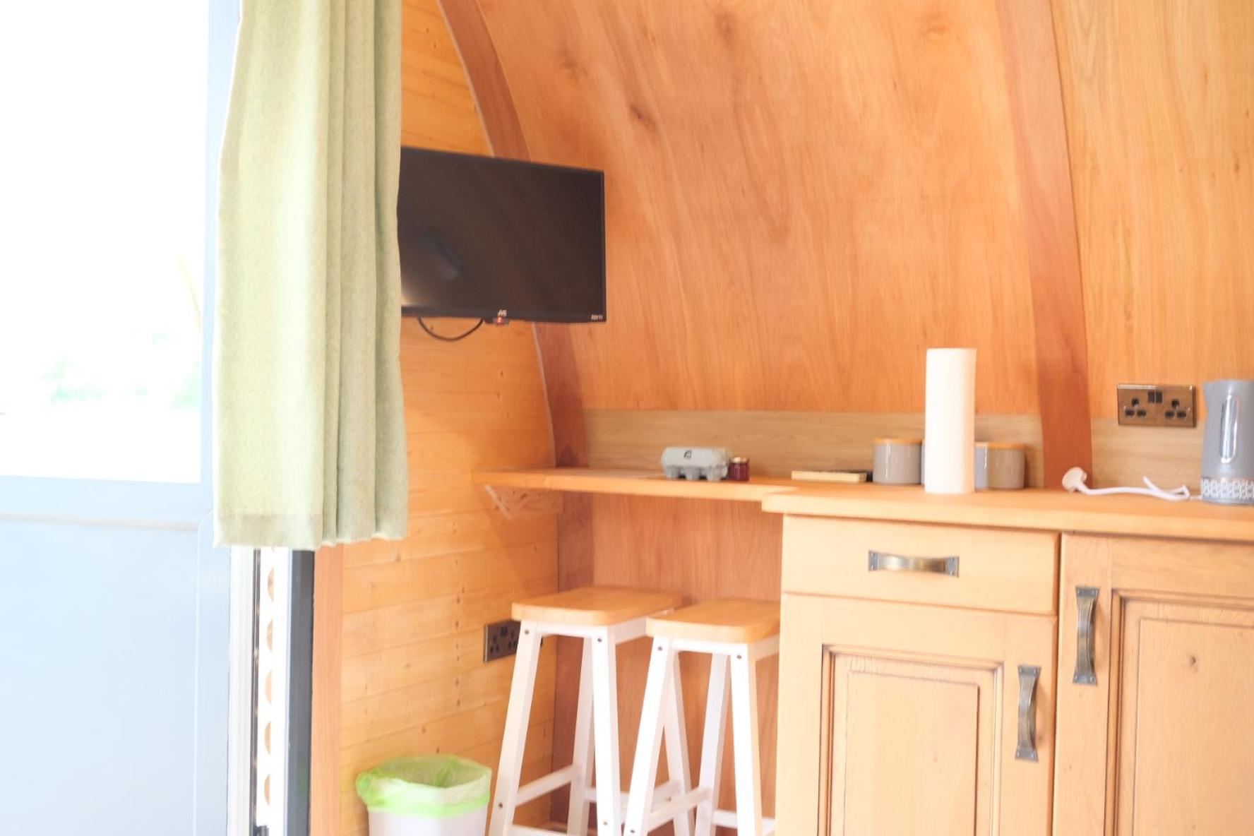Cherry Meadow Glamping view 3
