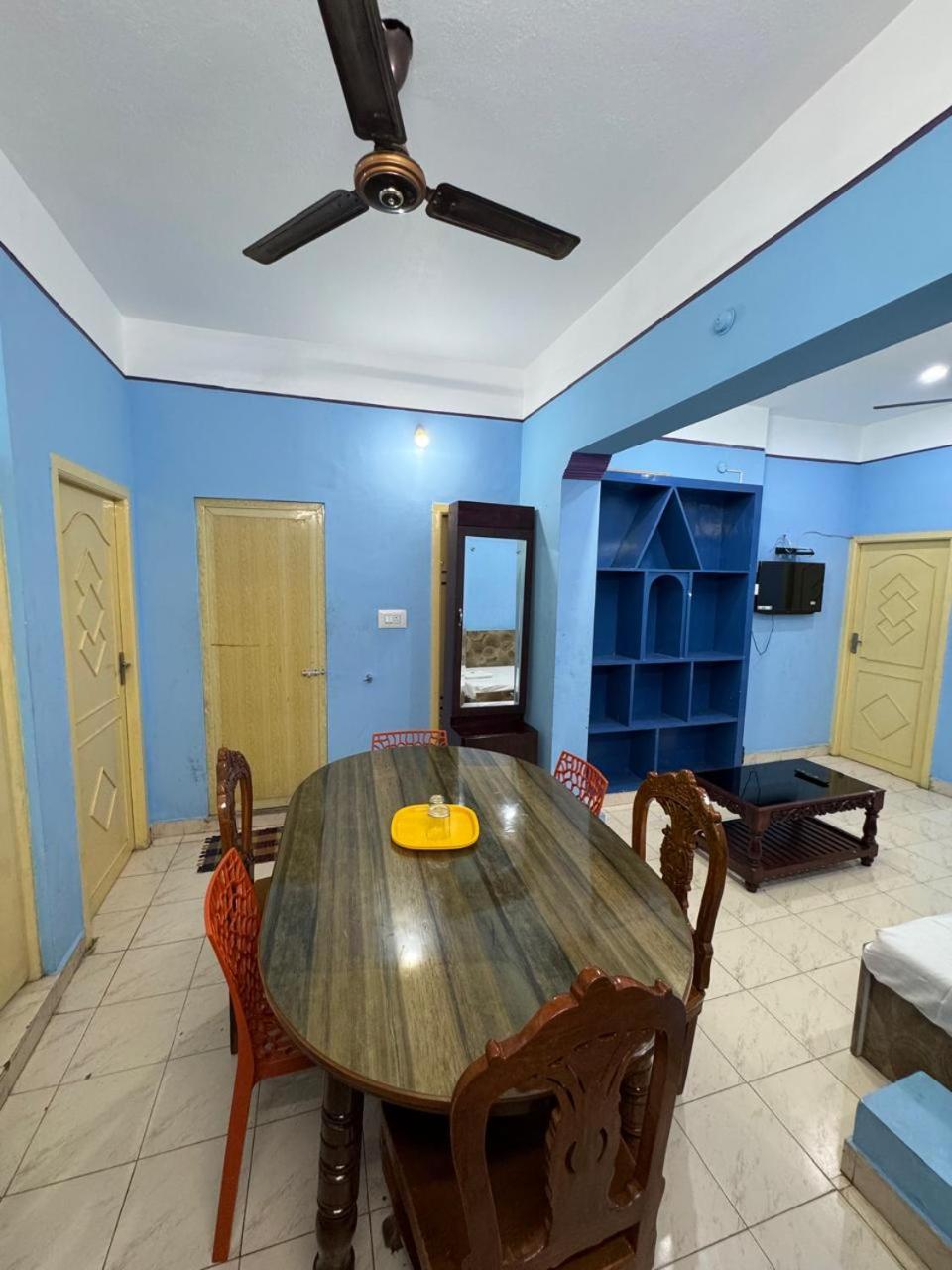 Le suresh home stay