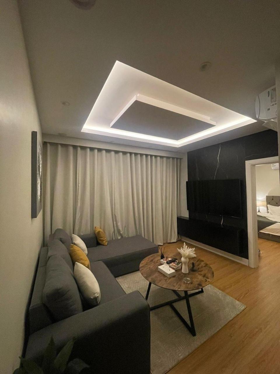 LP11-2 - Boutique 1 Bedroom Near Boulevard managed by Livedin