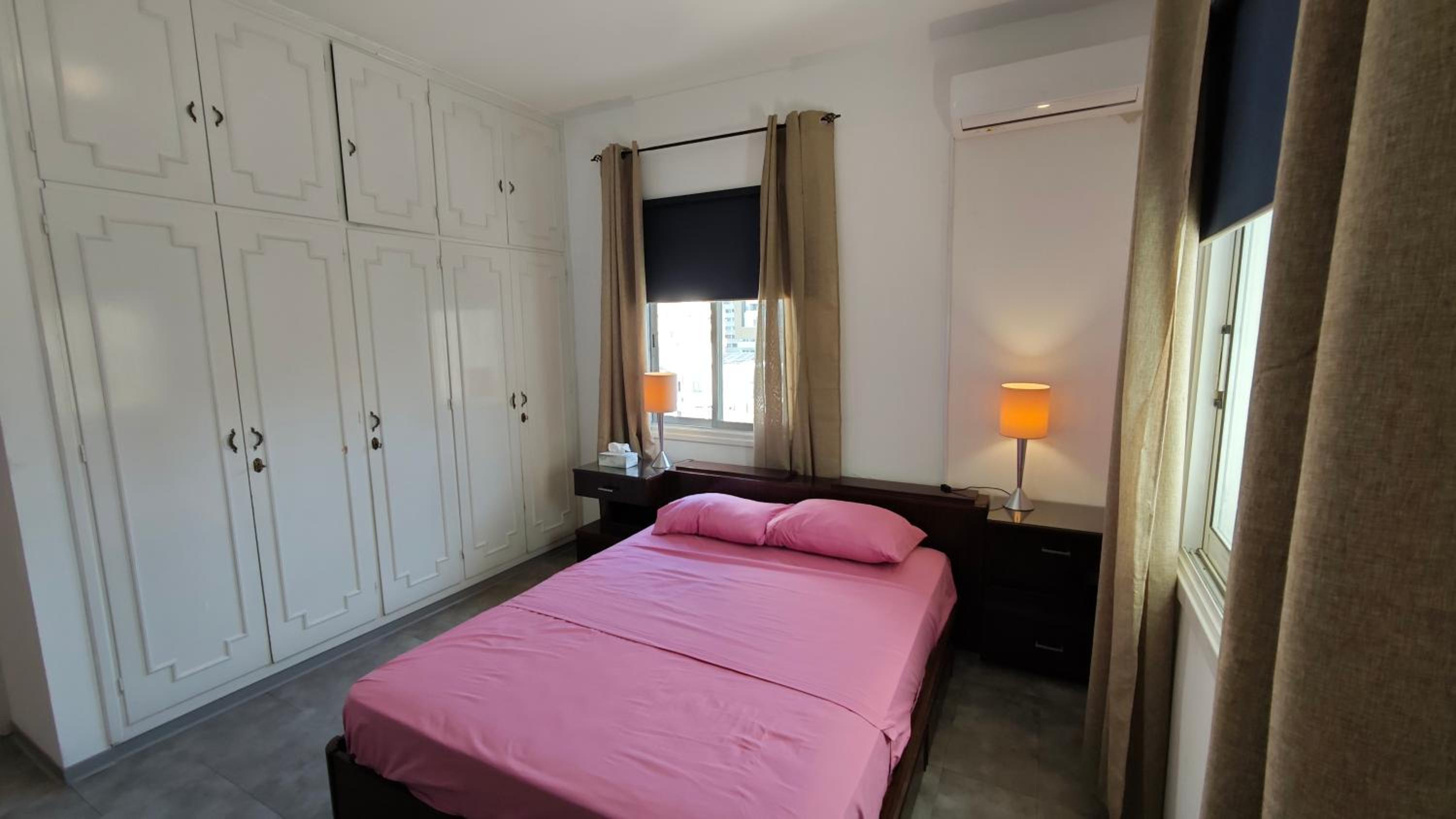 City center spacious apartment